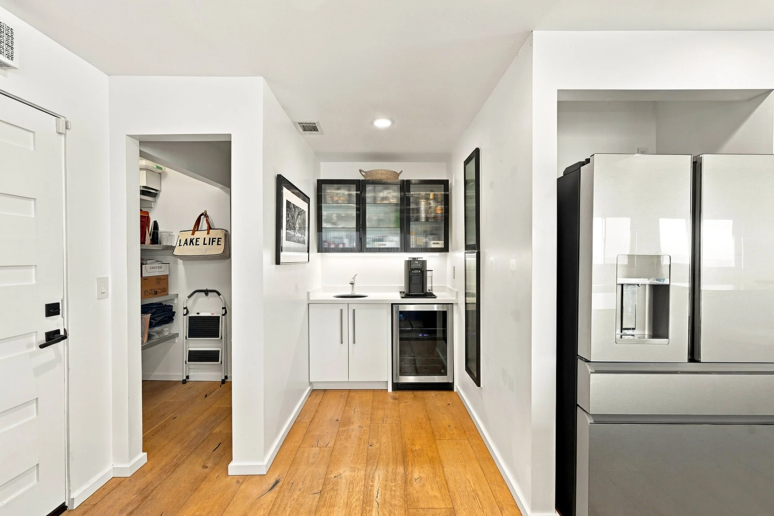7882 Lakeshore Dr 37.jpg