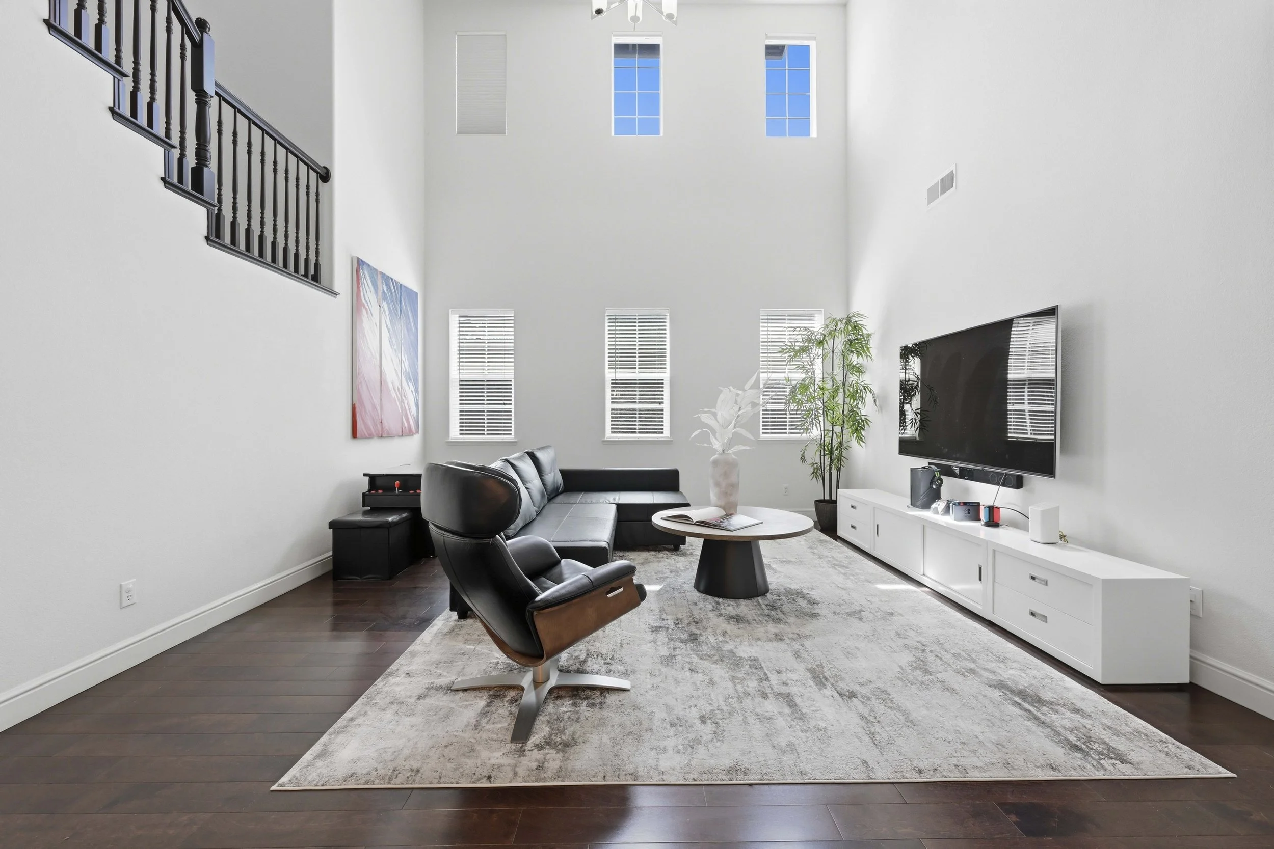 9525 Littoral St _23.jpg