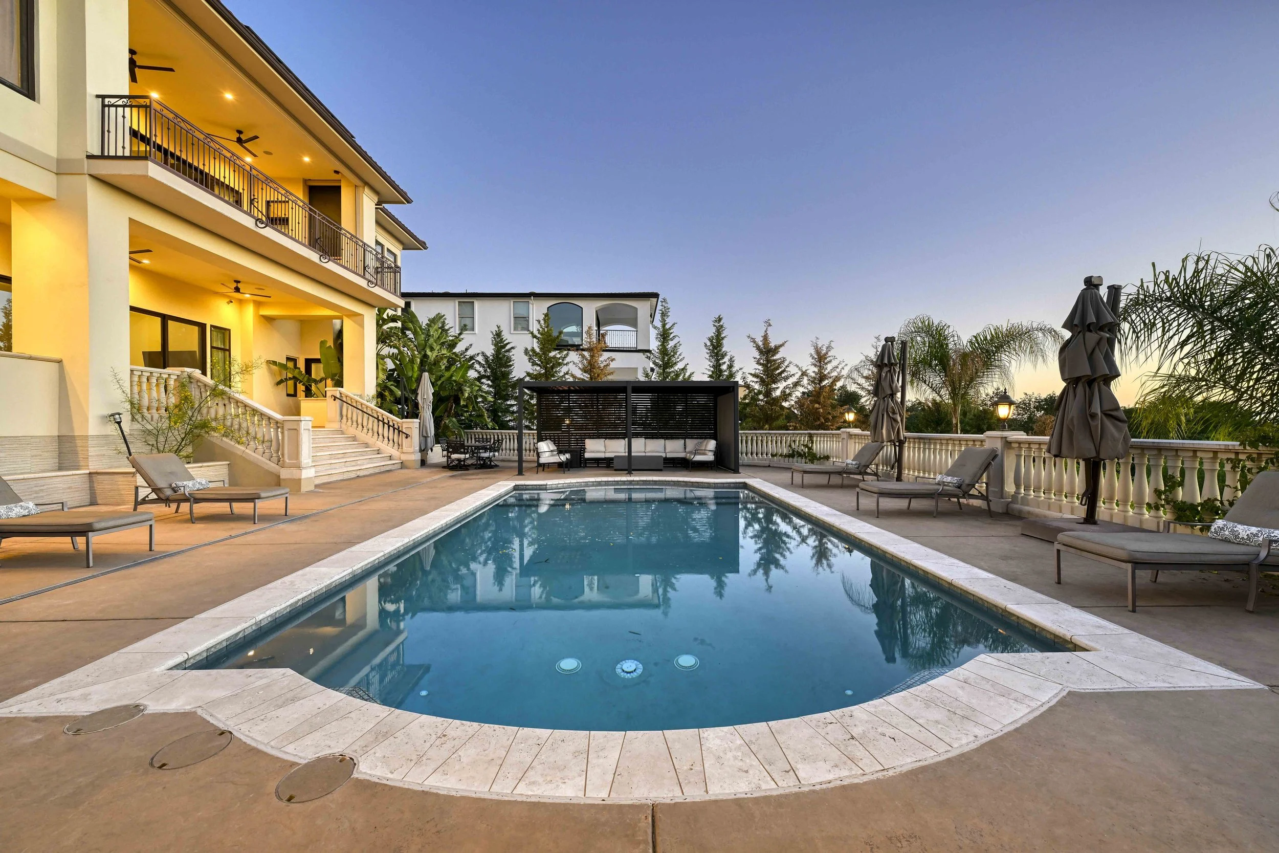 535 Serpa Way _123.jpg