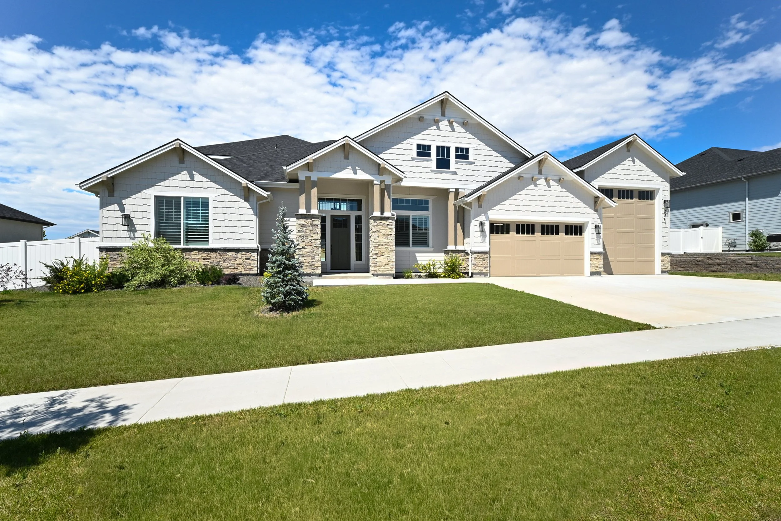 2941 N Staghaven Ave 4.jpg