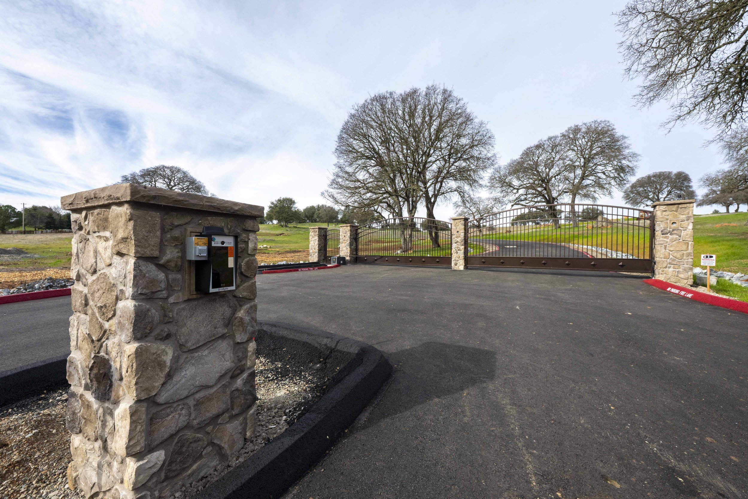 4956 S Shingle Rd 1.jpg