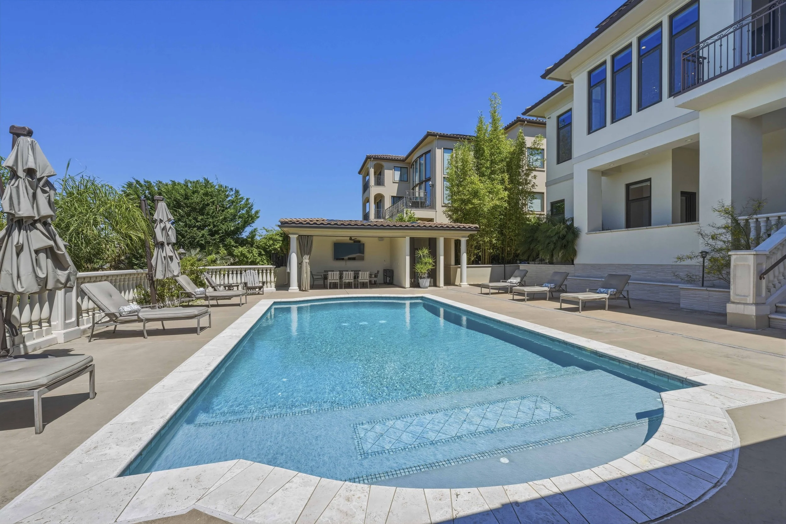 535 Serpa Way _90.jpg
