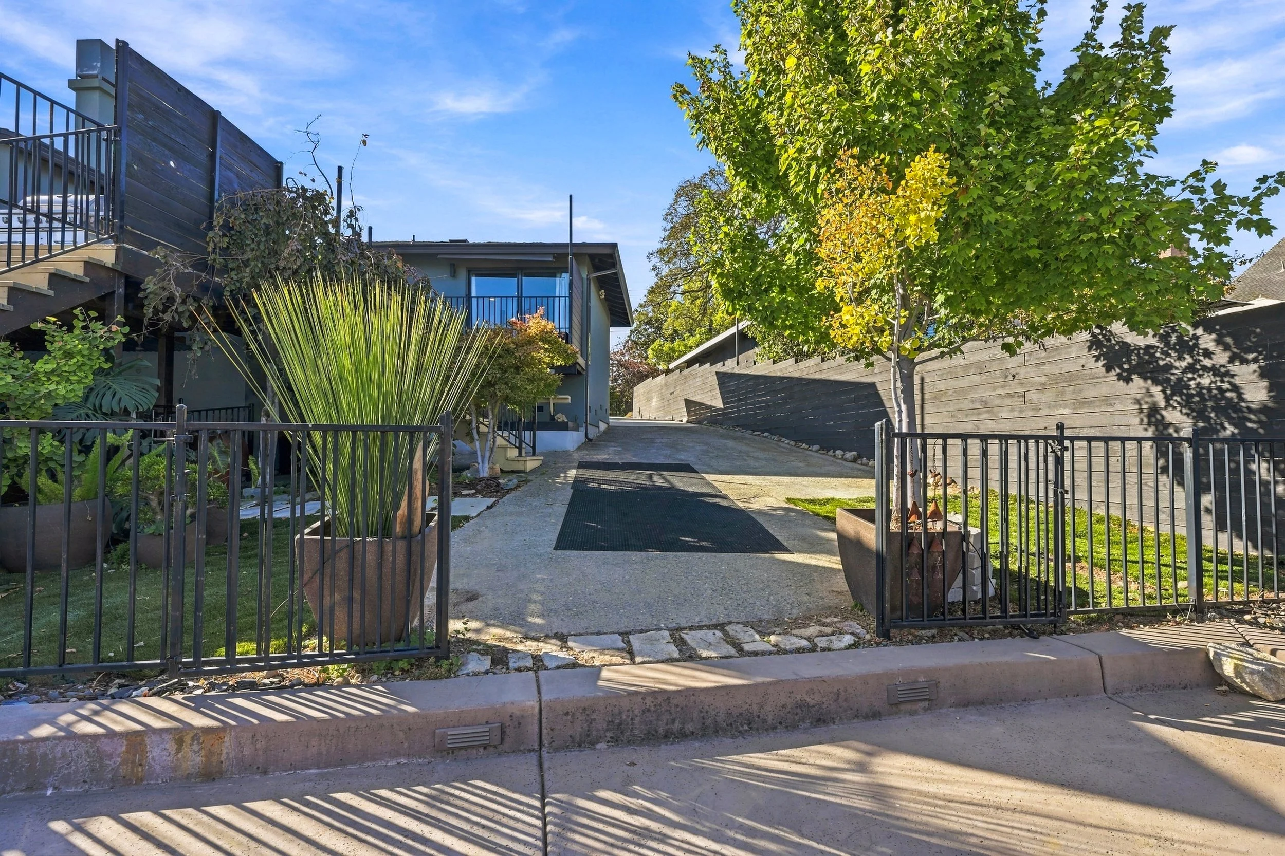 7882 Lakeshore Dr 85.jpg