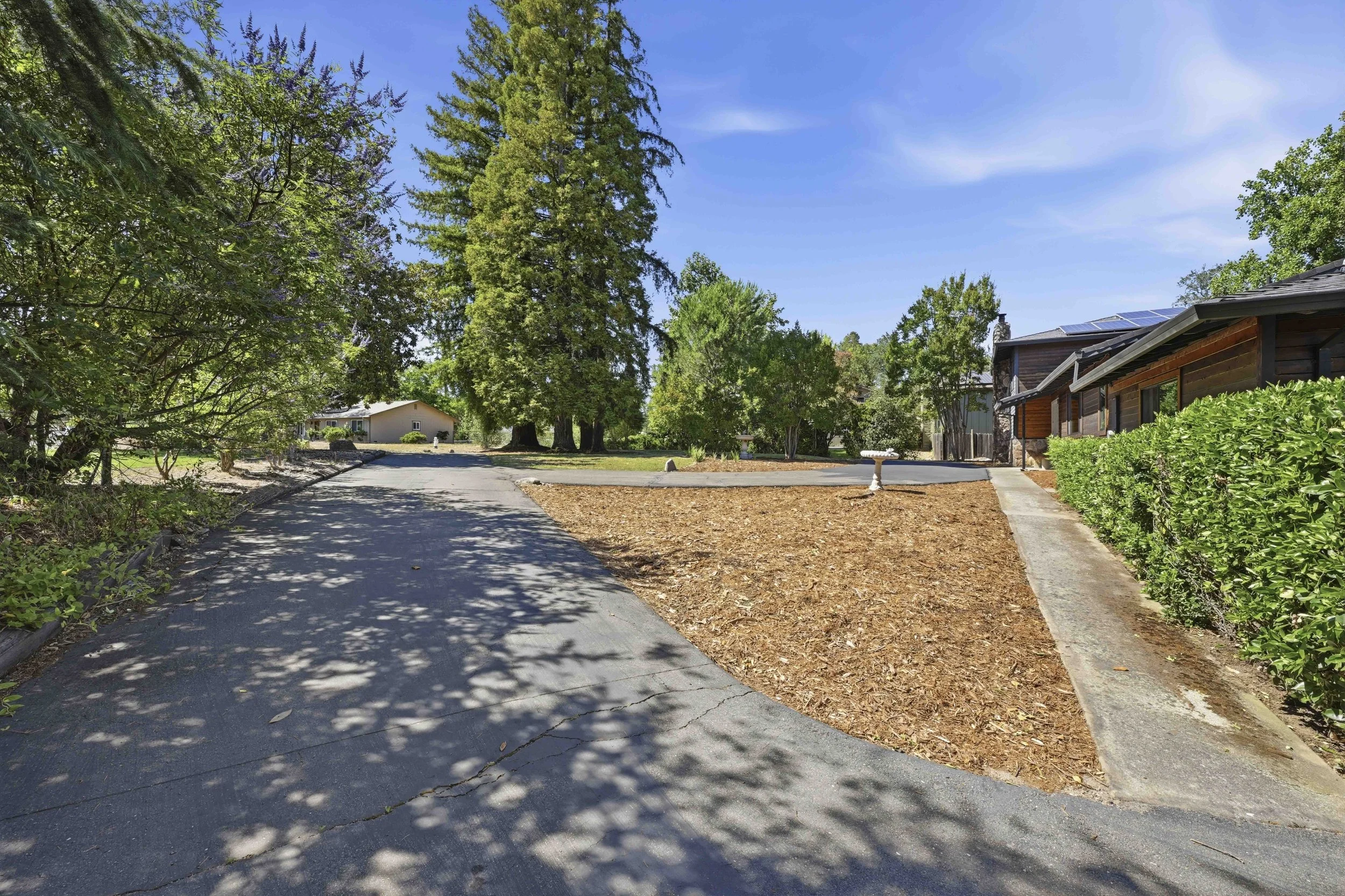 4440 Lawrence Dr _13.jpg