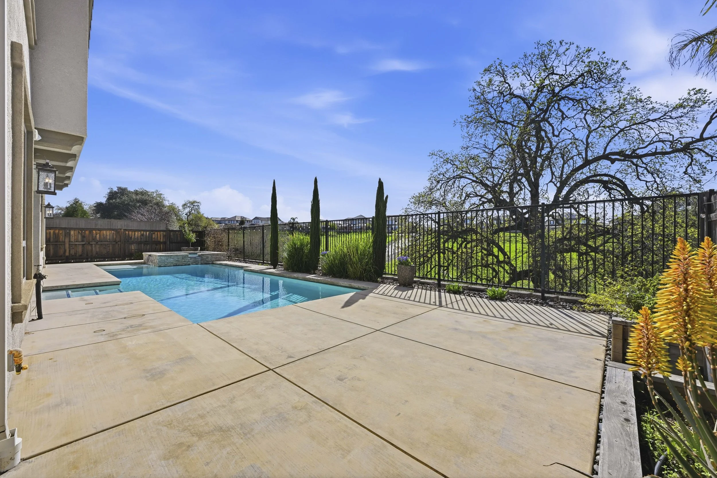 2714 Hidden Trail Loop 55.jpg