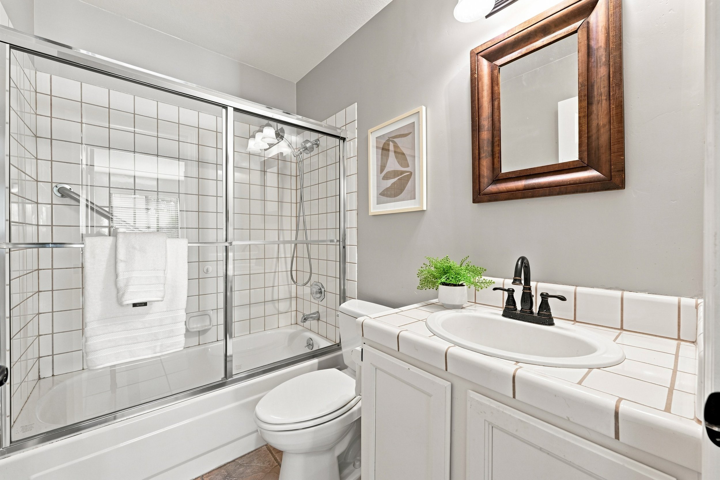1610 Foxridge Cir 31.jpg