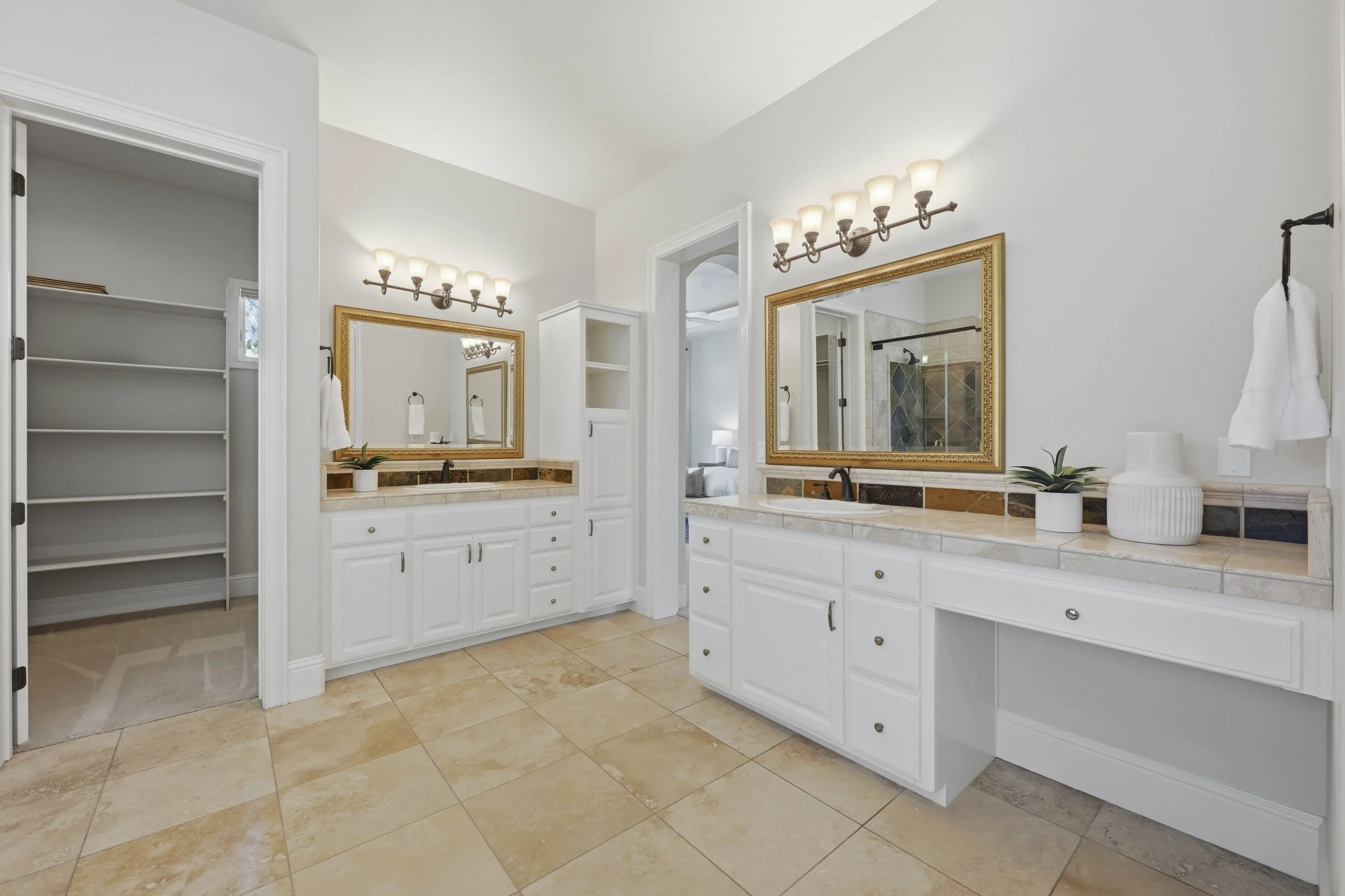 1109 Holly Leaf Ln_64.jpg