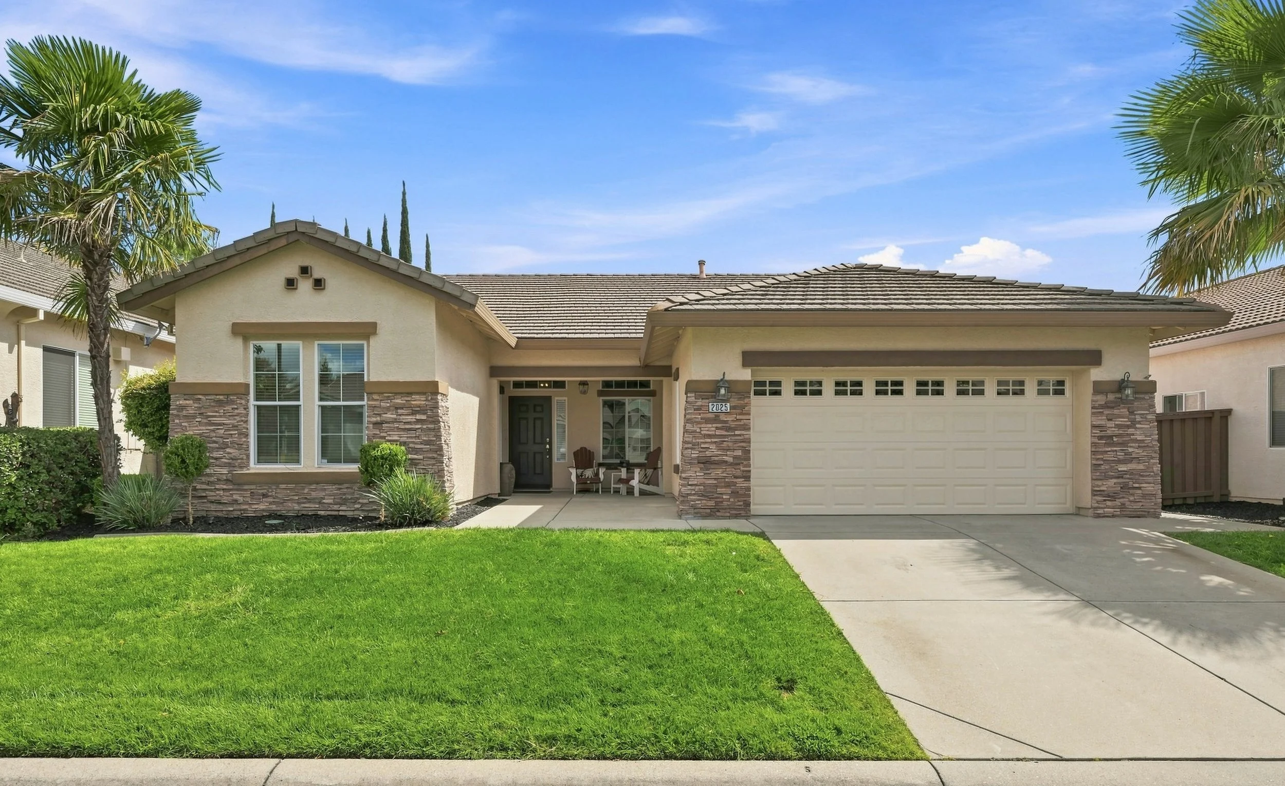 2025 San Esteban Cir _2.jpg