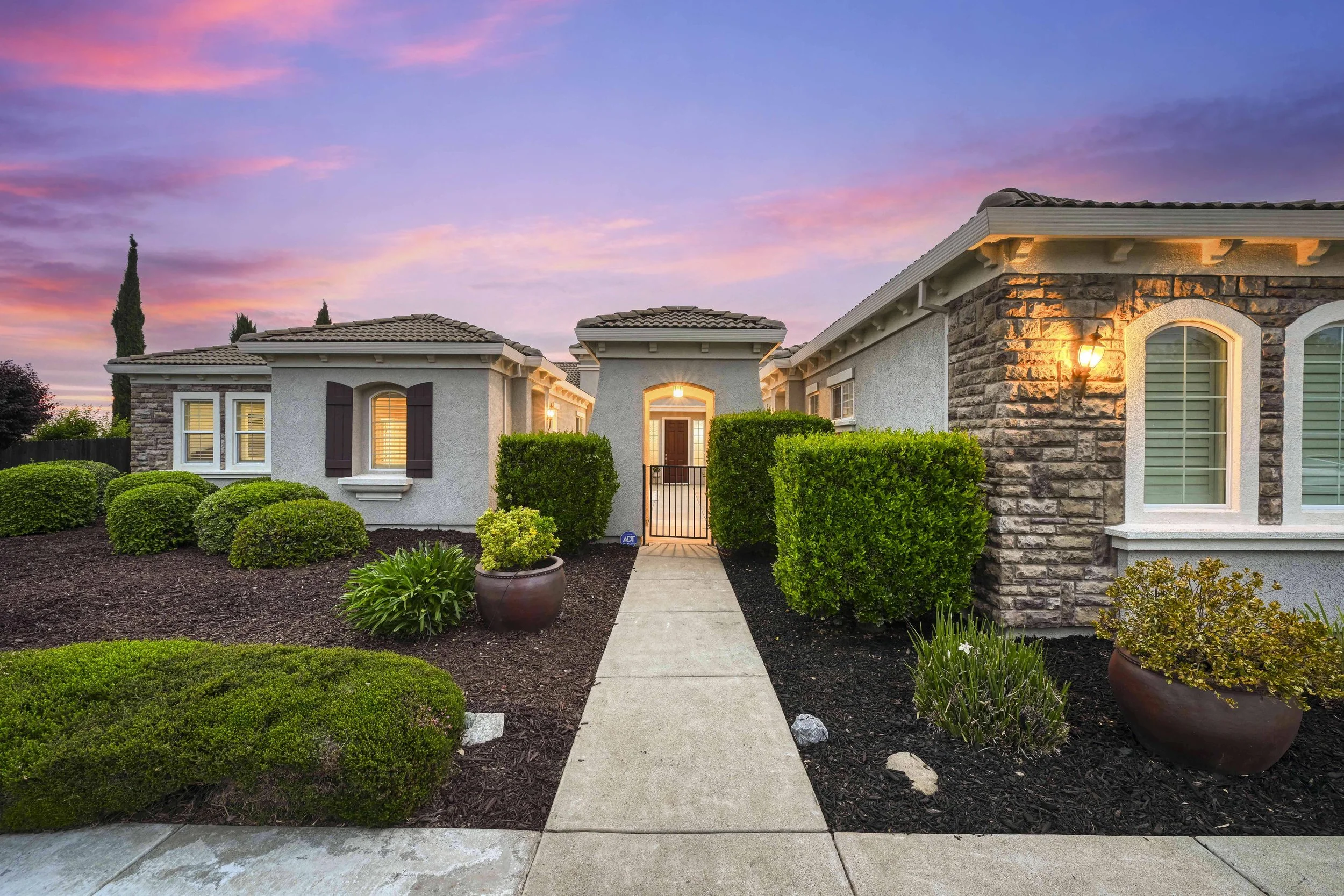 8357 Bridgestone Dr 16.jpg