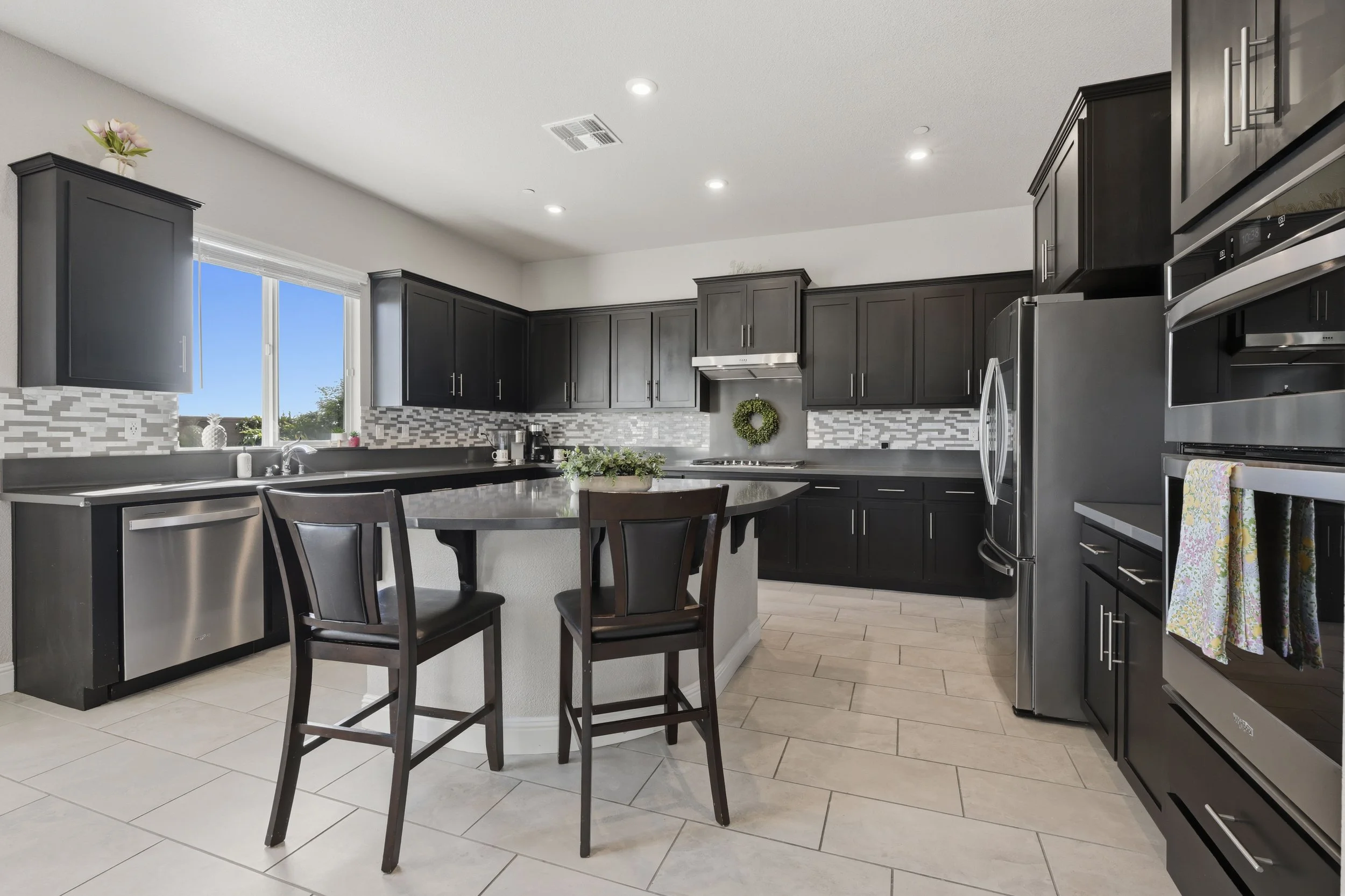 2012 Van Ruiten Dr _14.jpg