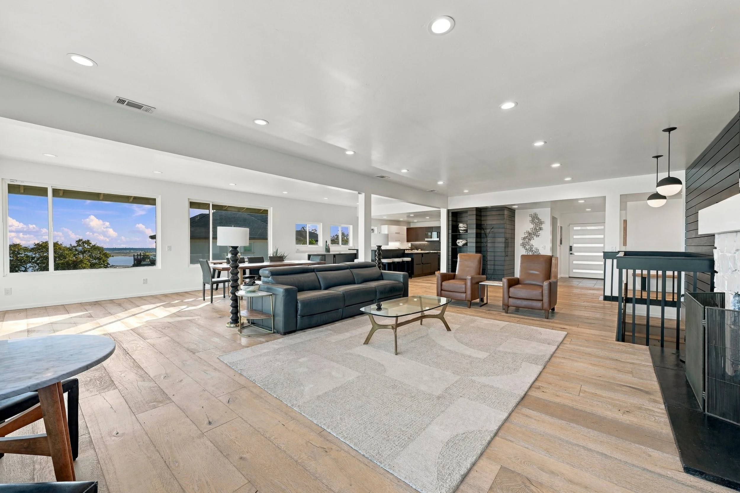 7882 Lakeshore Dr 28.jpg