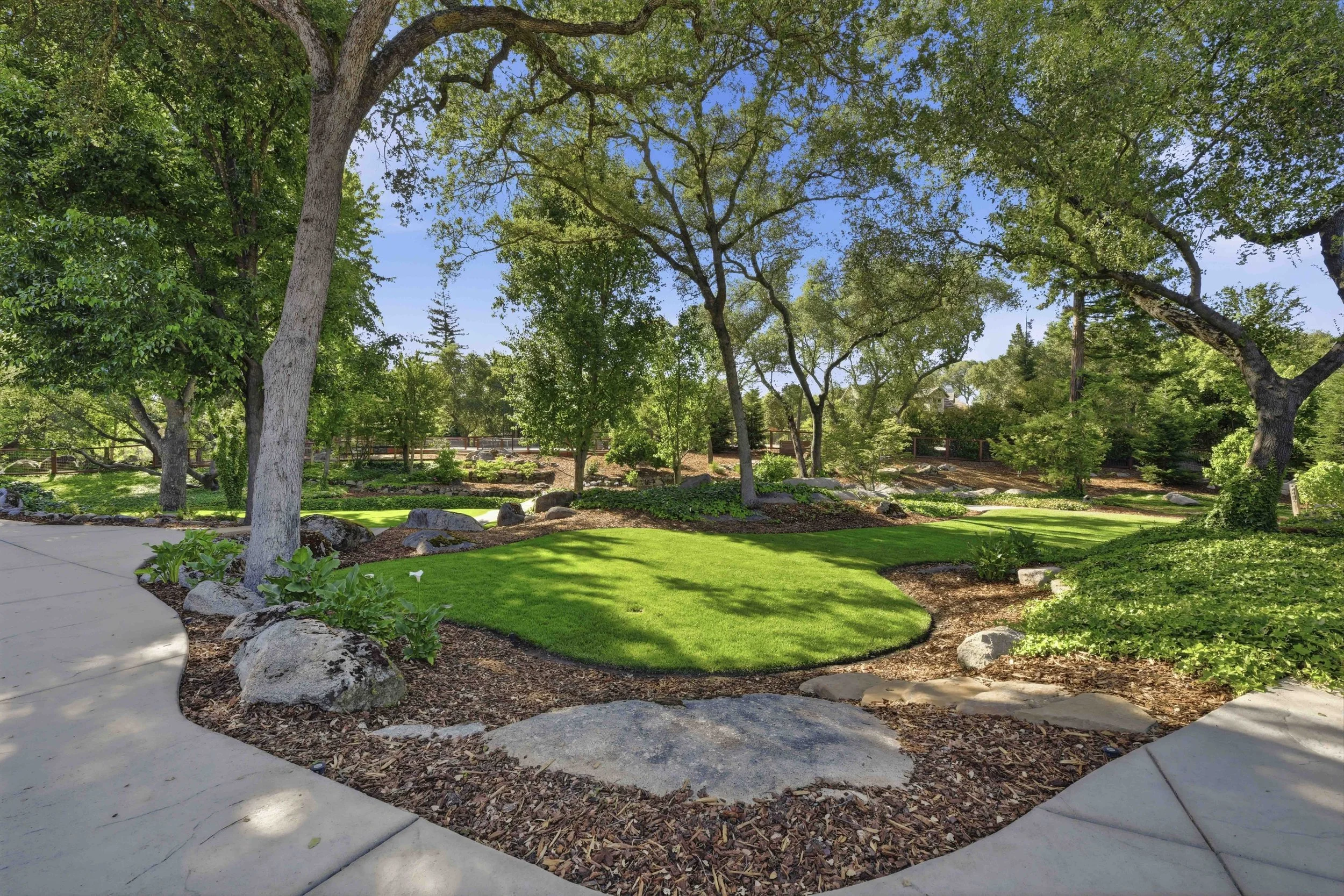 7905 Brook Ct 95.jpg