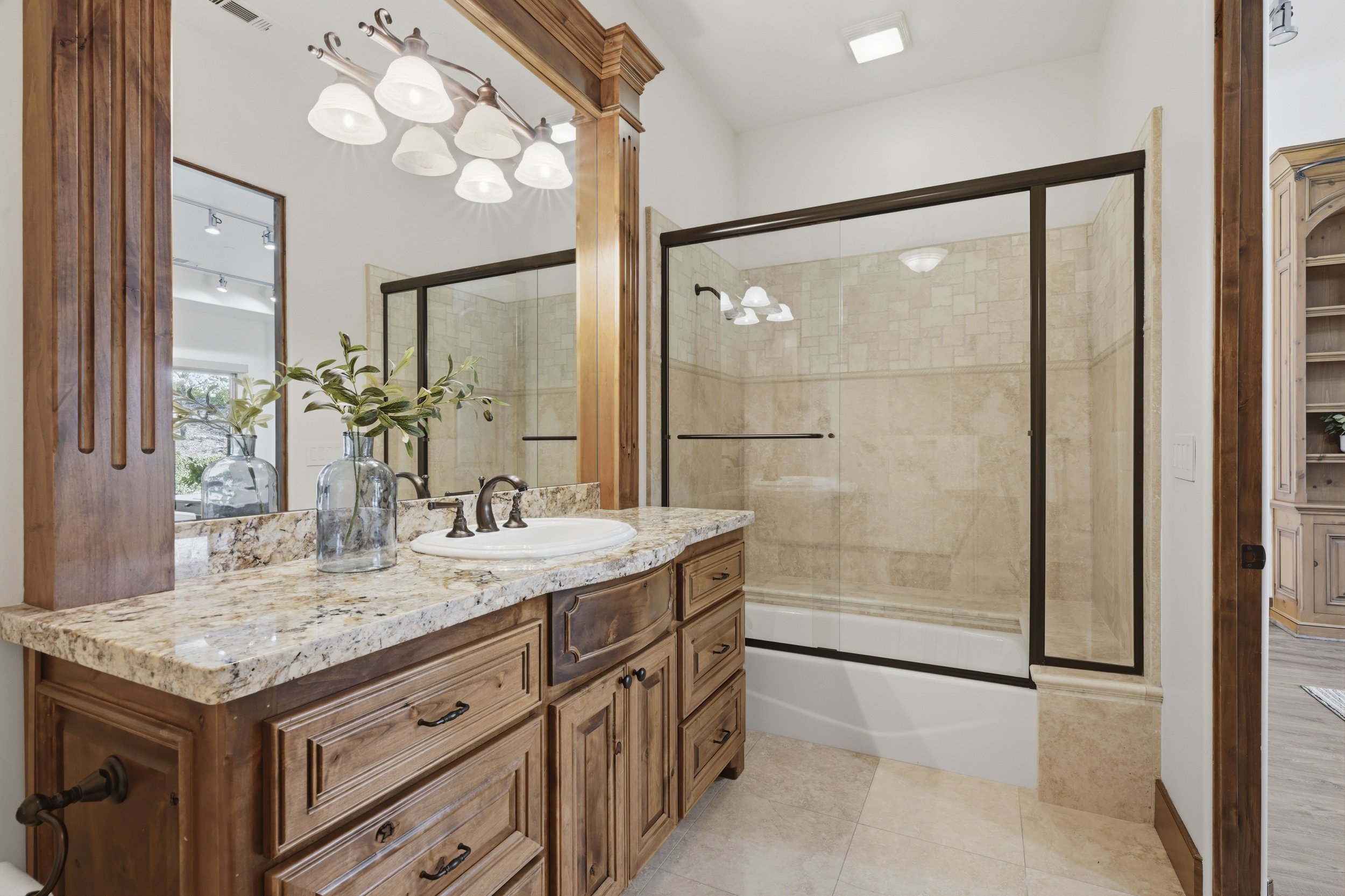 3312 Vista De Madera  112.jpg