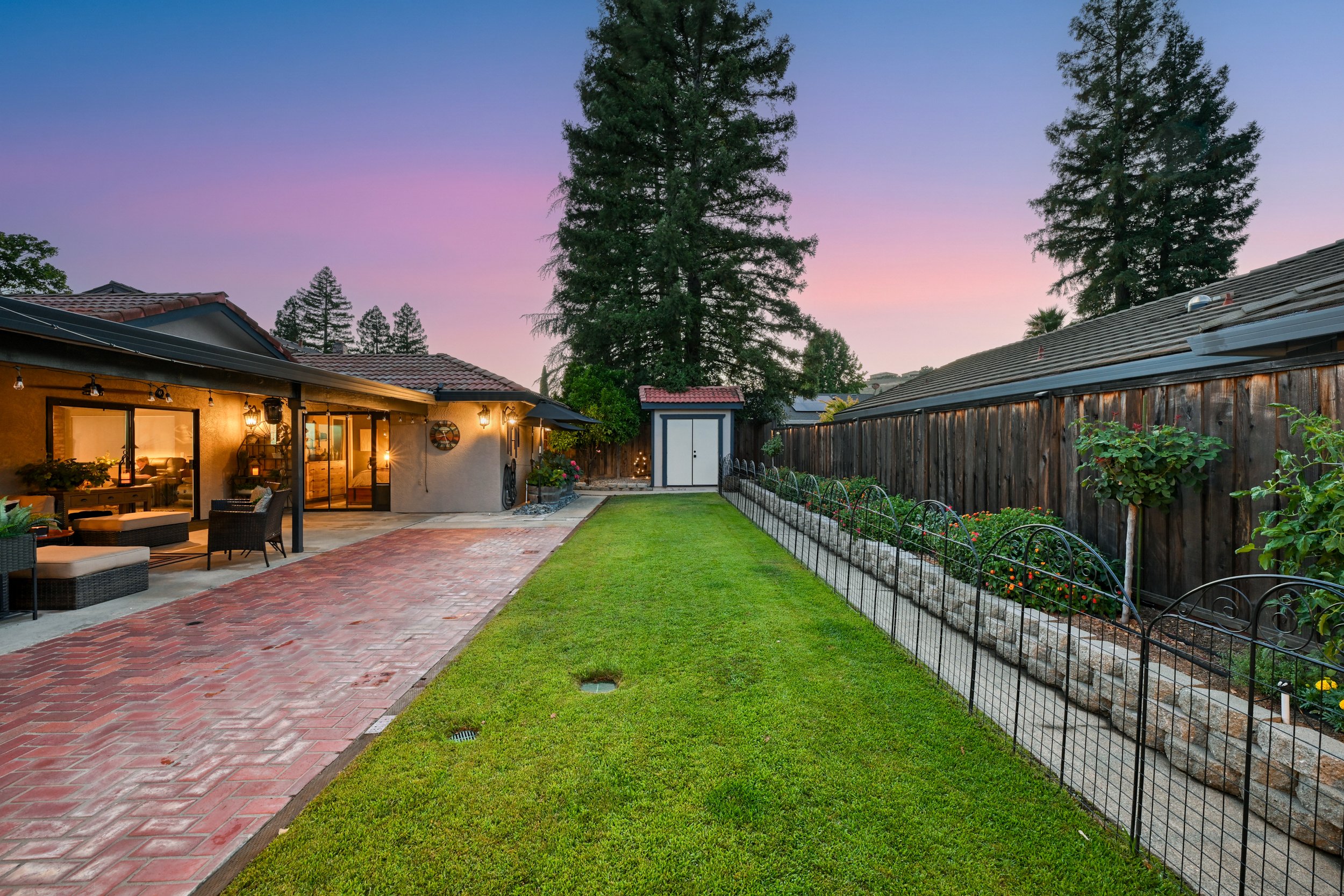 3737 Sweetwater Dr 19.jpg