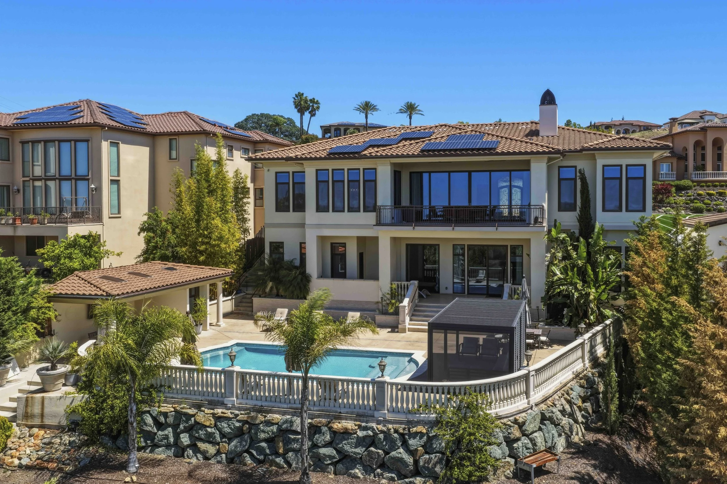 535 Serpa Way _11.jpg