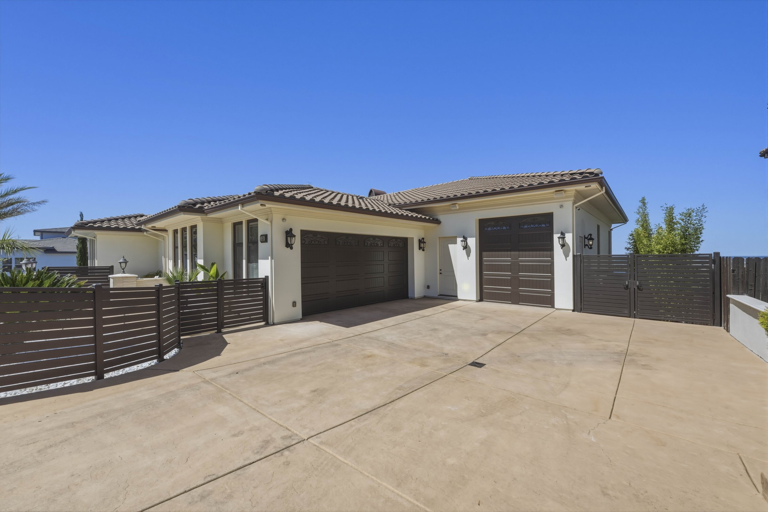 535 Serpa Way _17.jpg