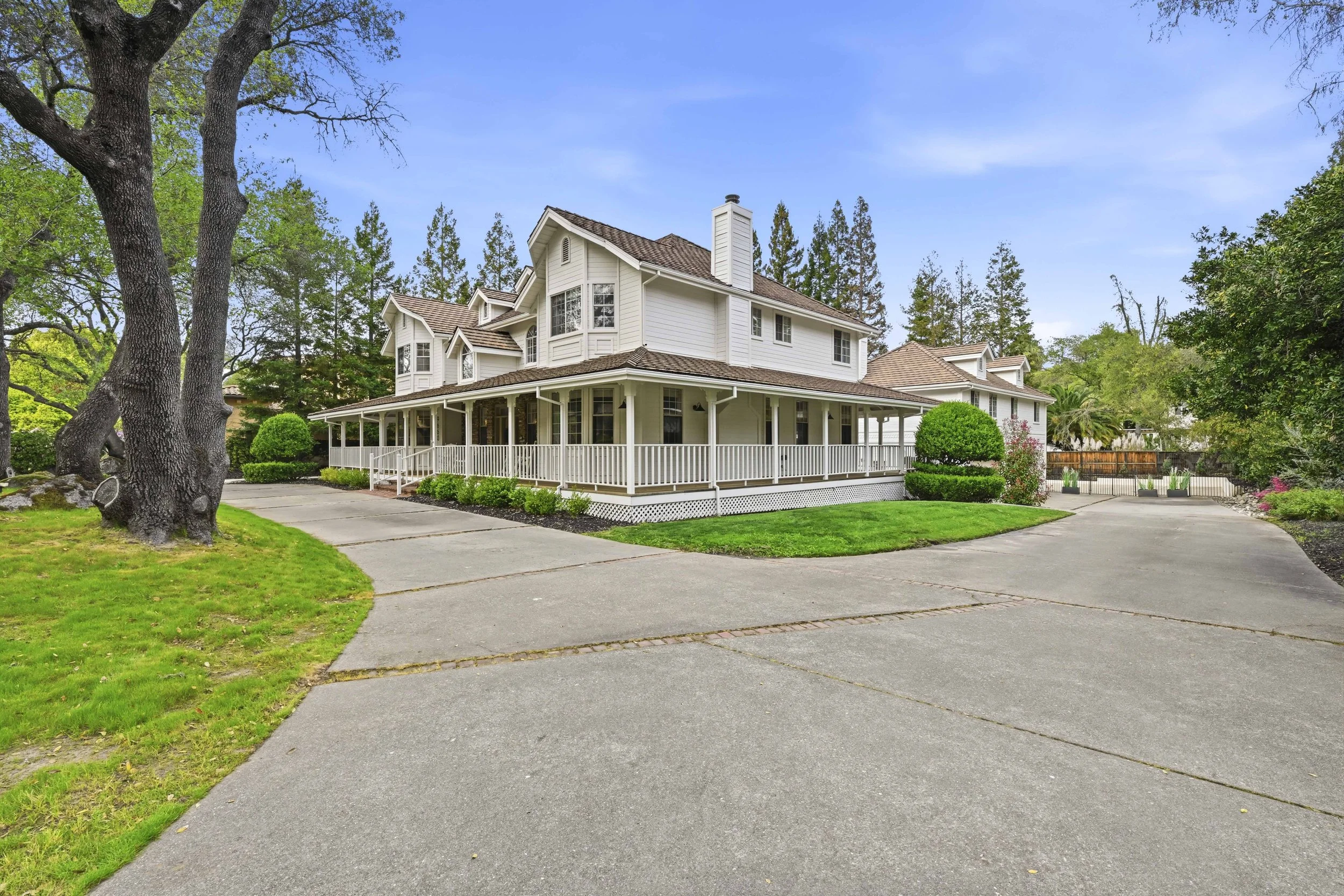 9660 Los Lagos Cir North - 40.jpg