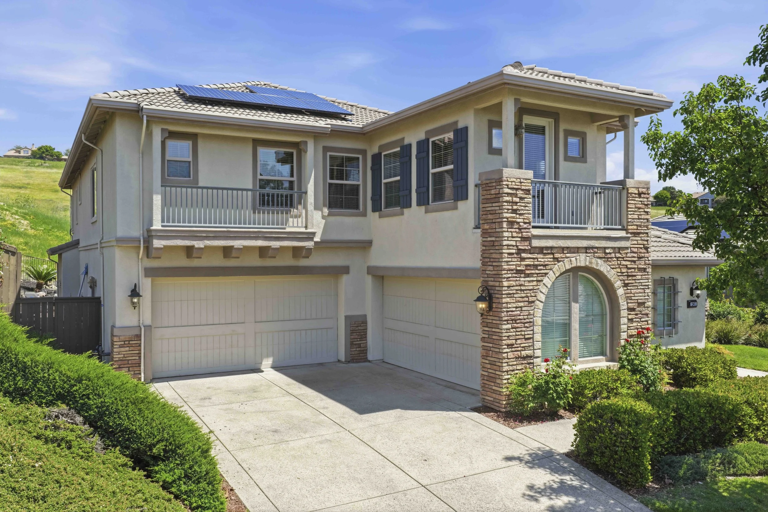 1343 Terracina Dr 2.jpg