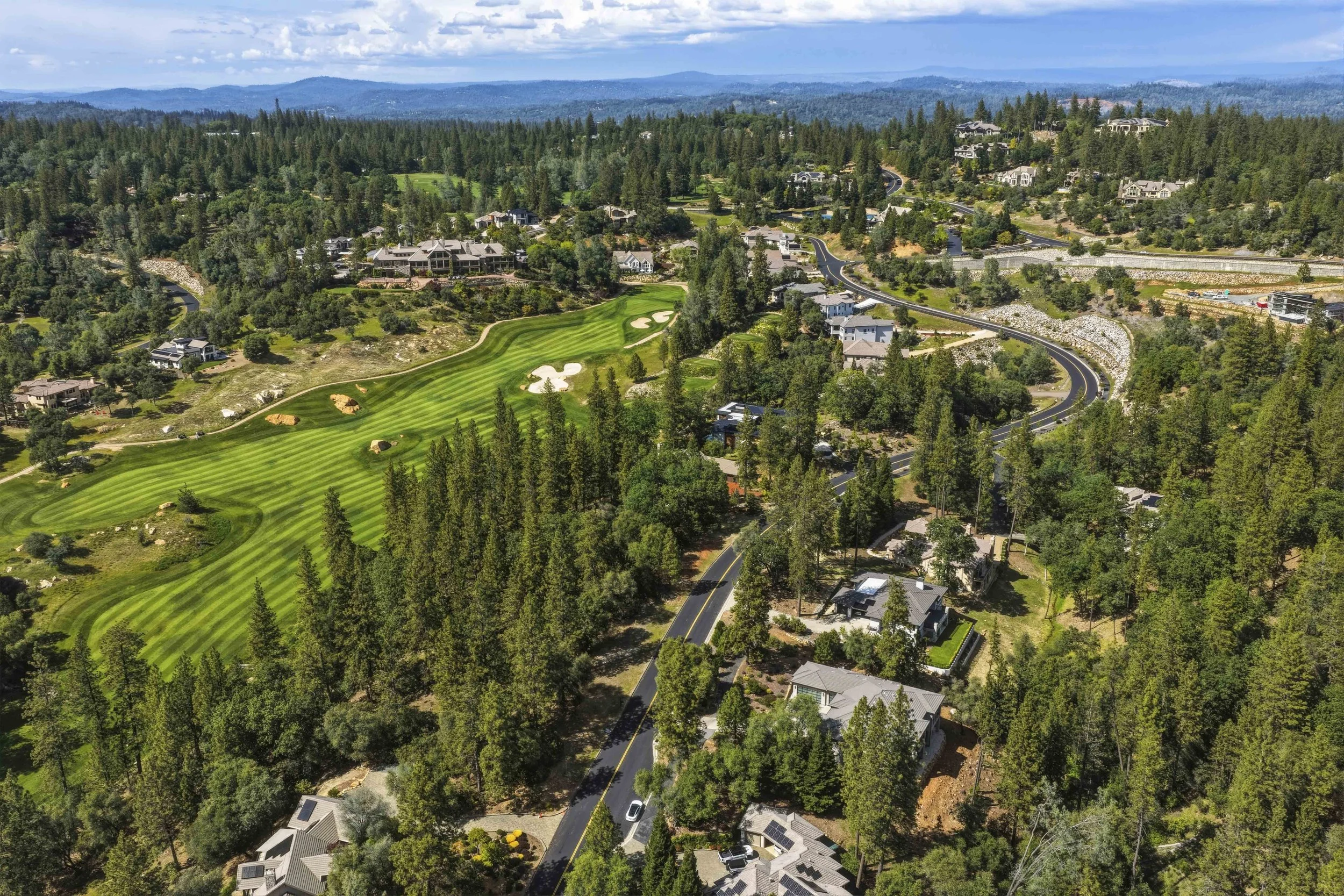 1455 Lodge View Dr 6.jpg