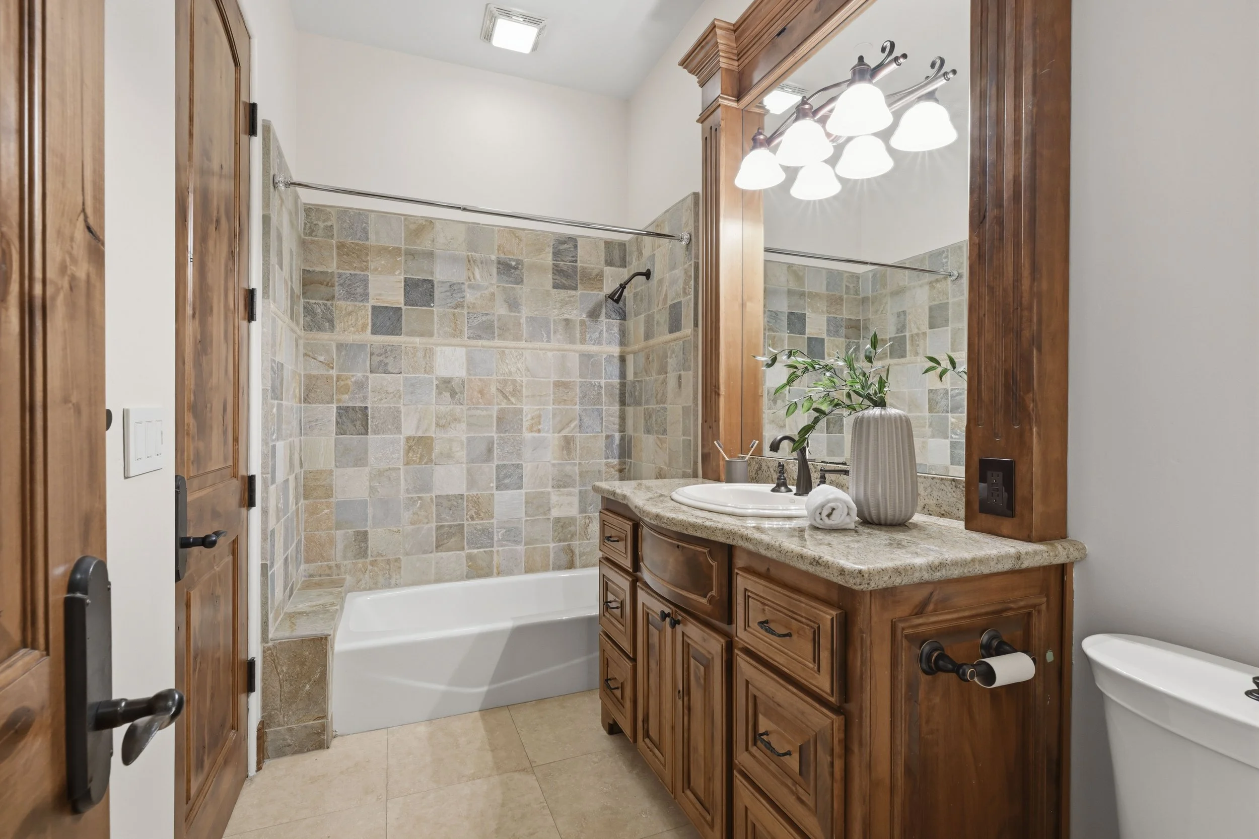 3312 Vista De Madera  108.jpg