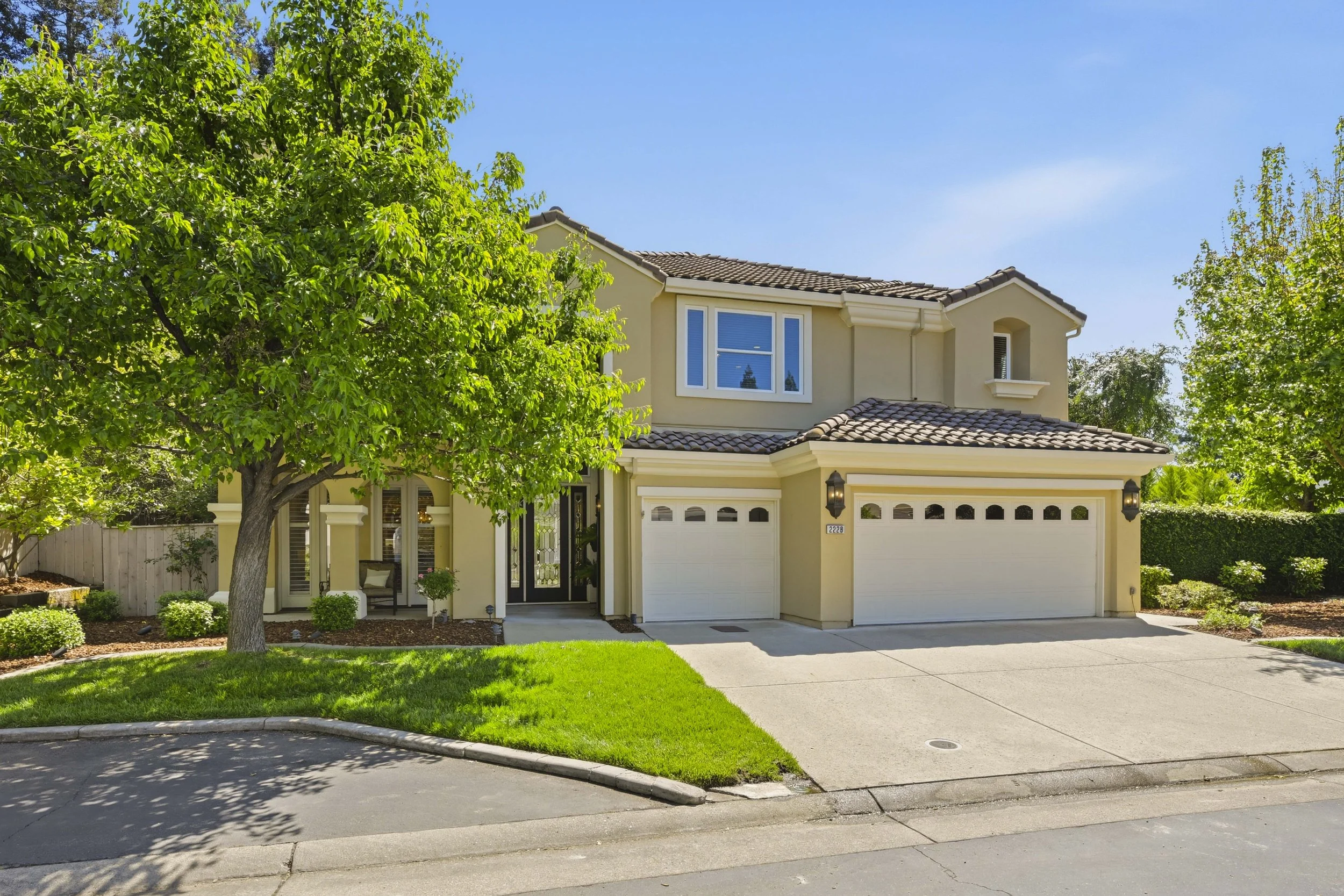 2228 Belvedere Cir _8.jpg