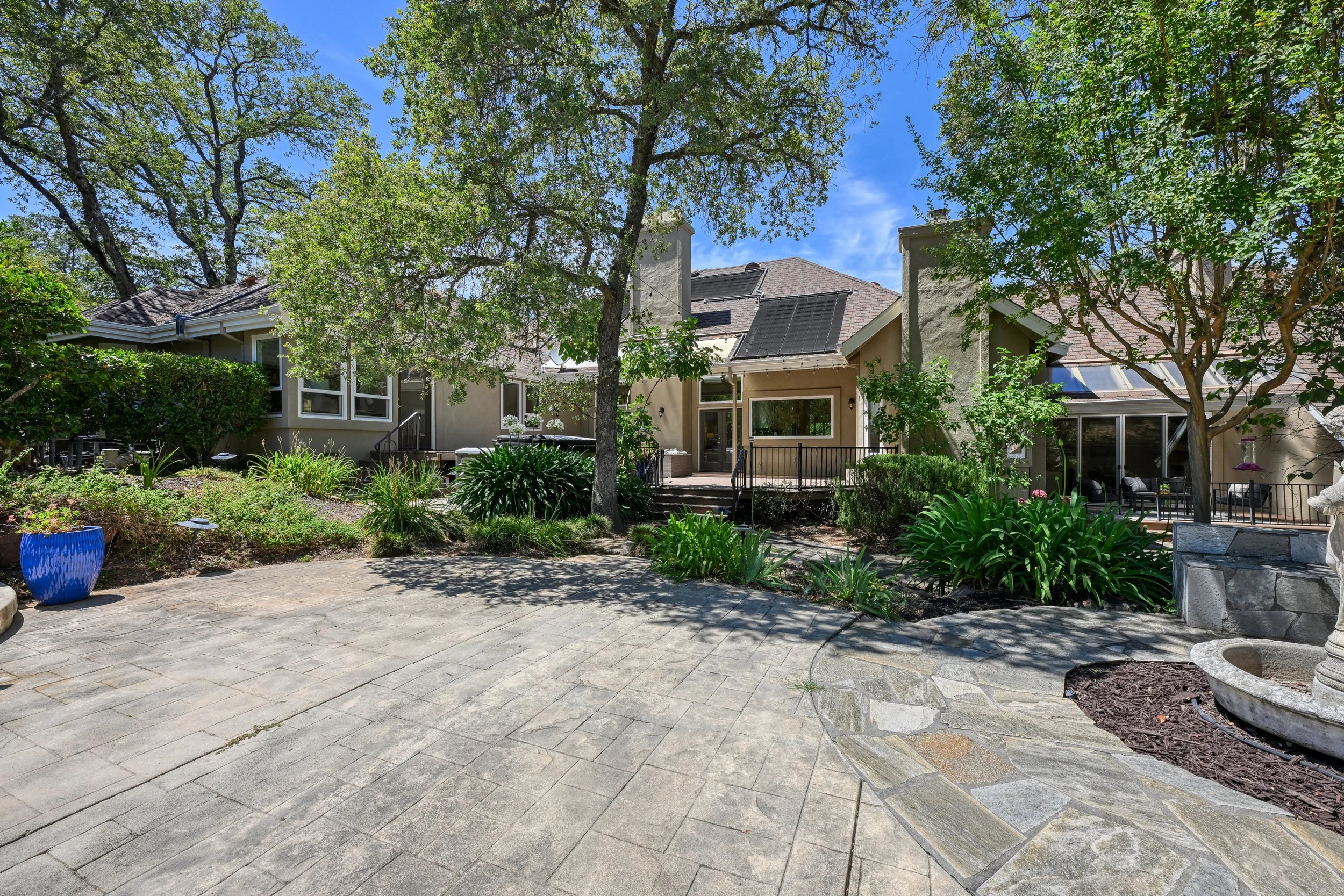 1194 Shetland Way - 103.jpg