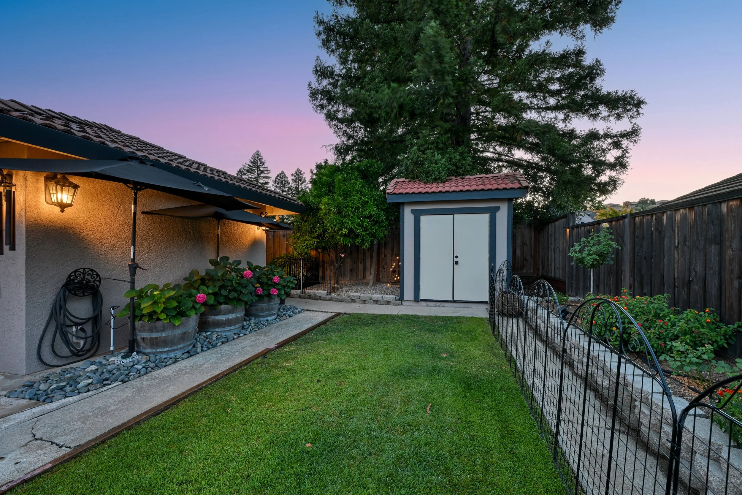 3737 Sweetwater Dr 18.jpg