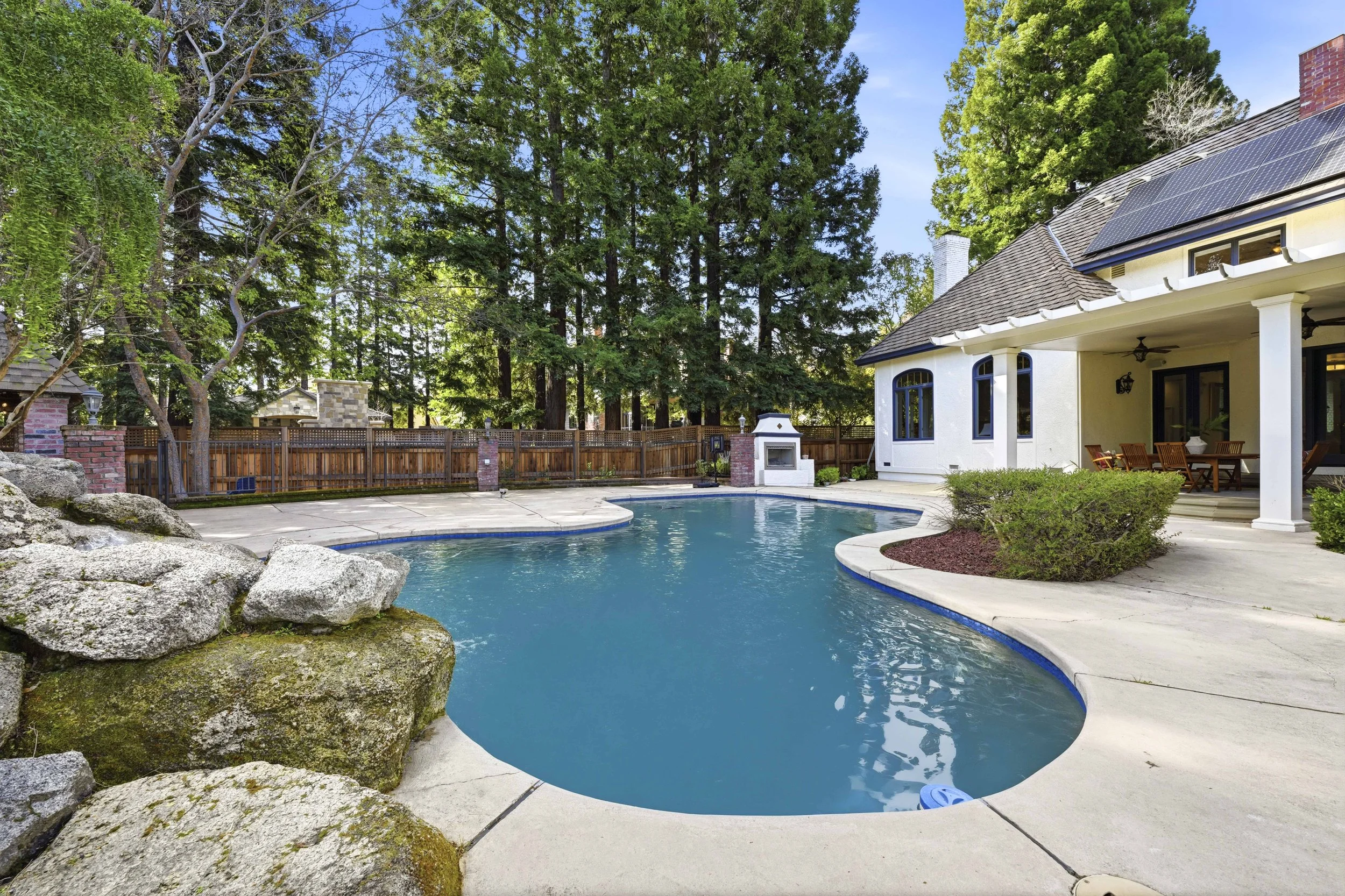 7475 Shelborne Dr 85.jpg