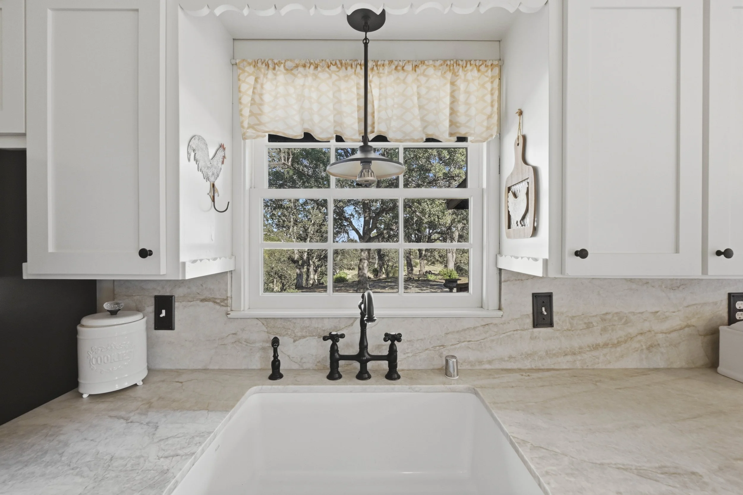 26000 Venado Dr - Guest House  - 18.jpg