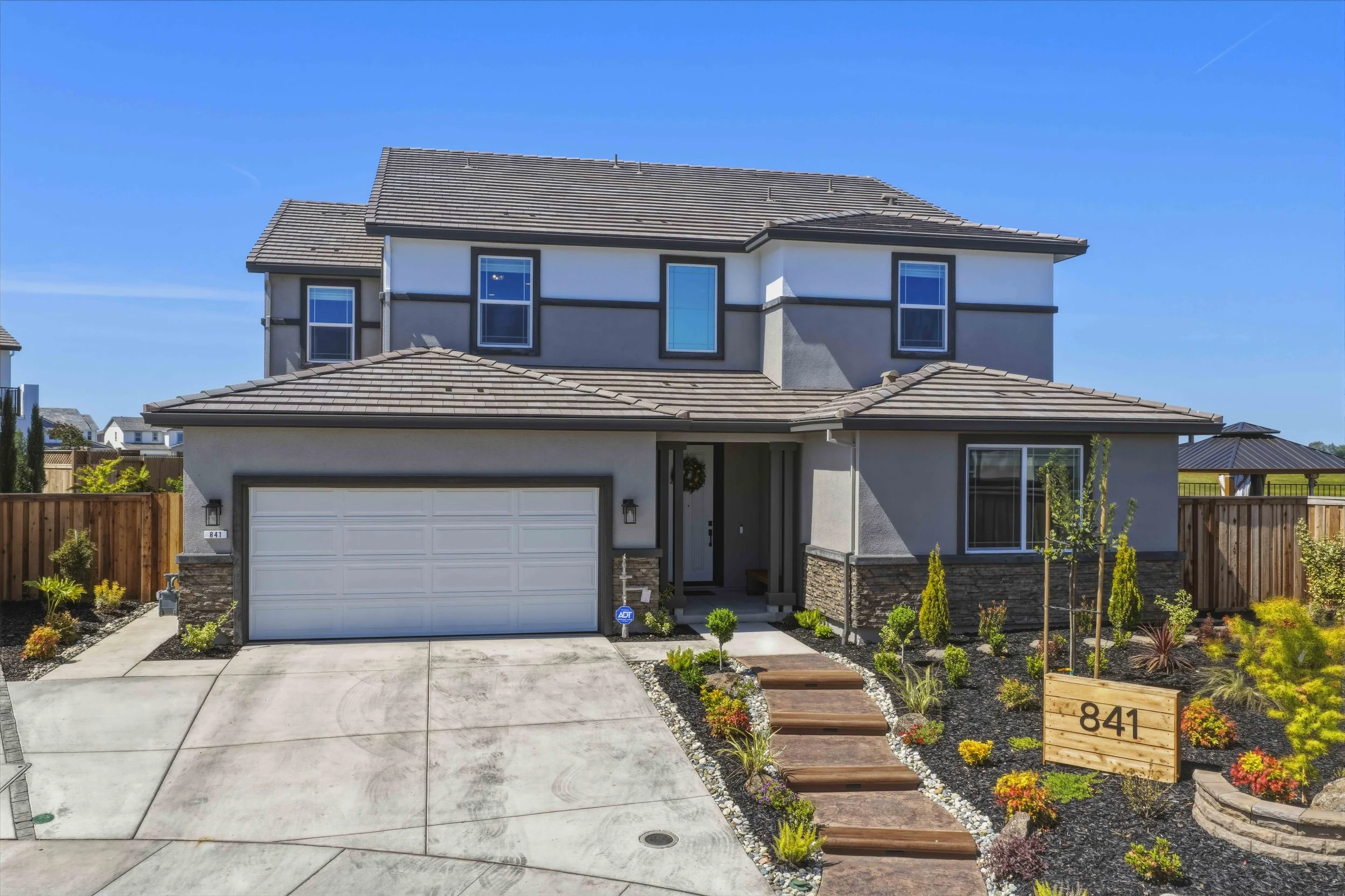 841 Rosette Ct - 7.jpg