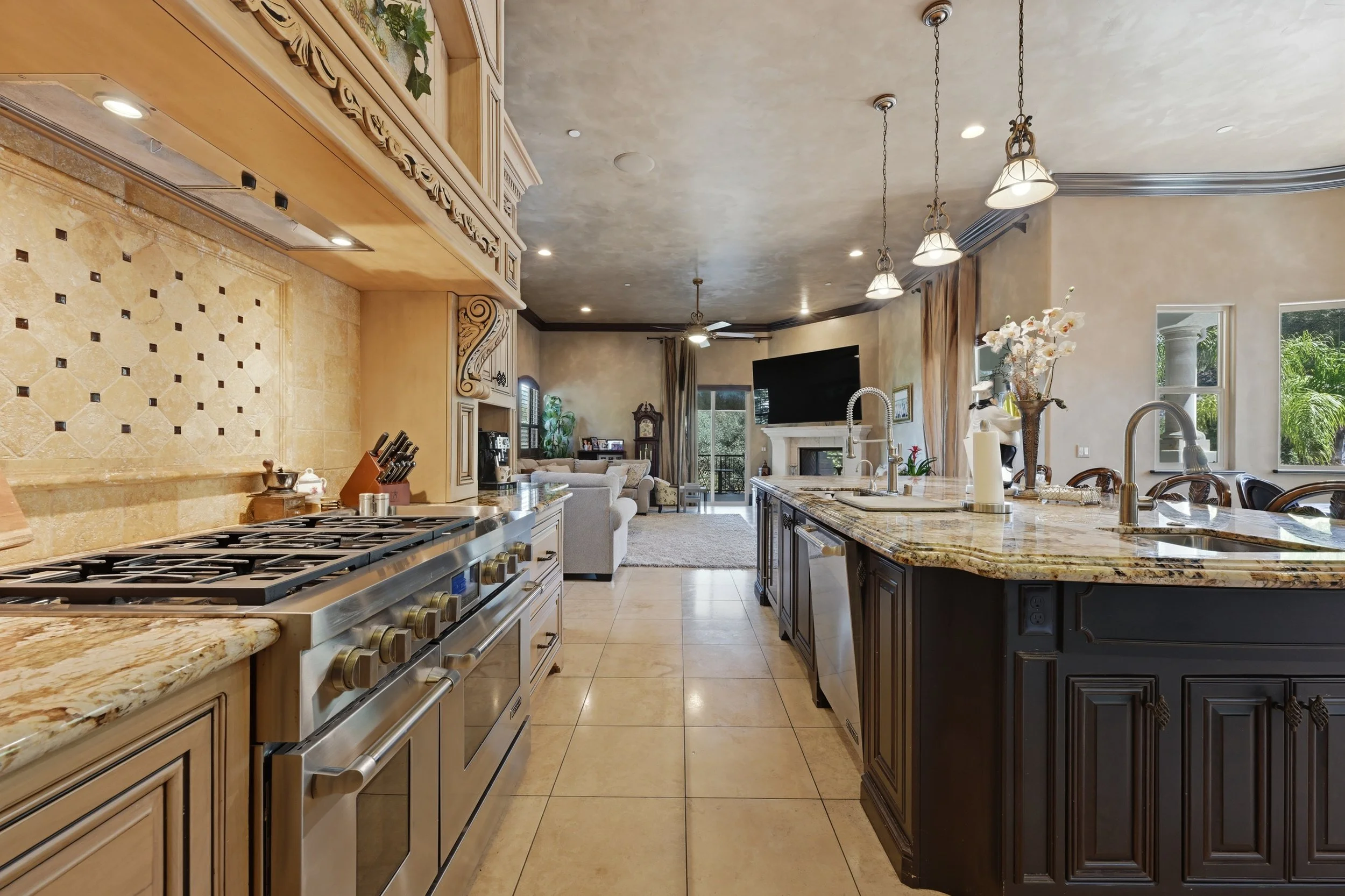 5645 Los Posas Way 34.jpg