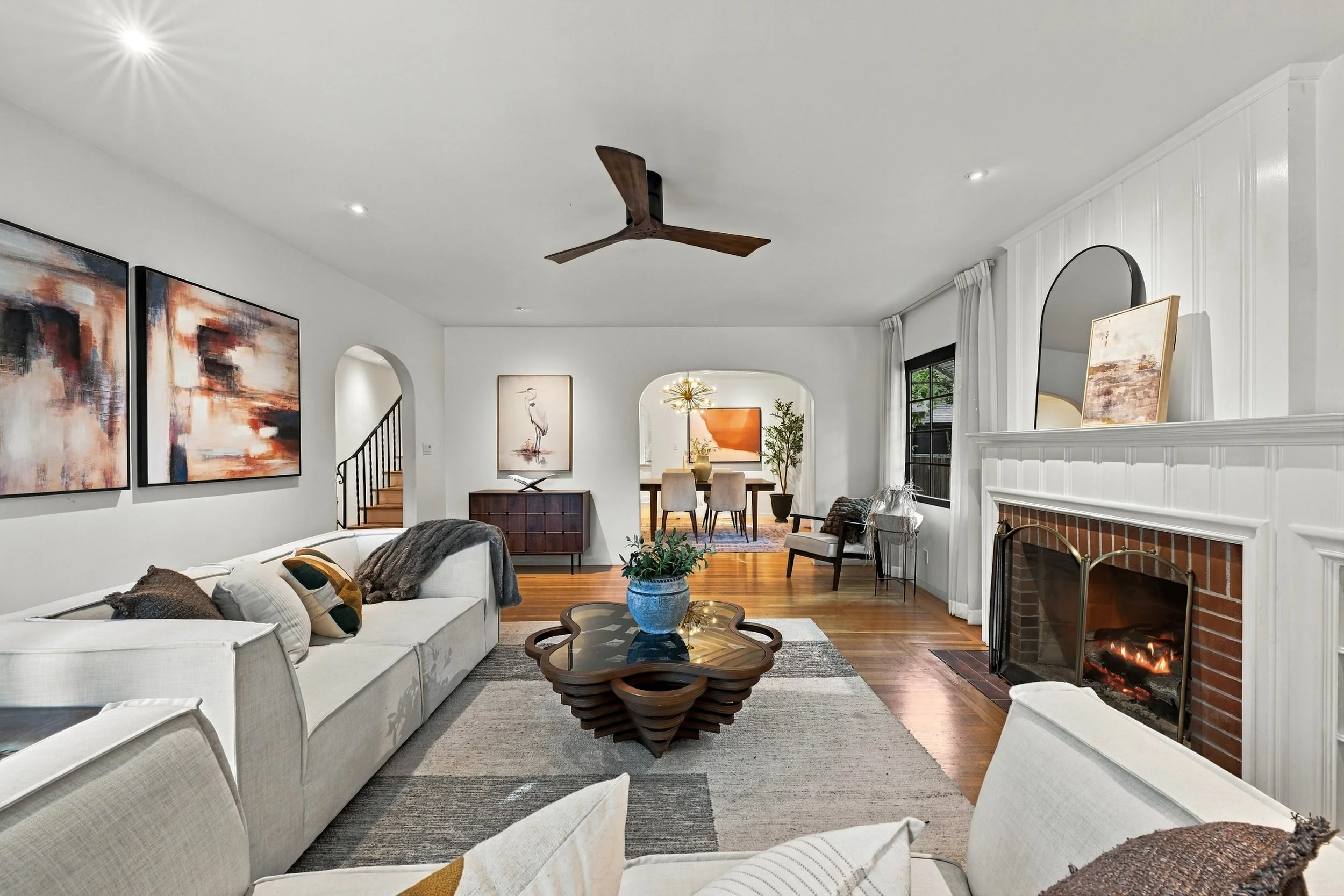 2743 Land Park Dr 18.jpg