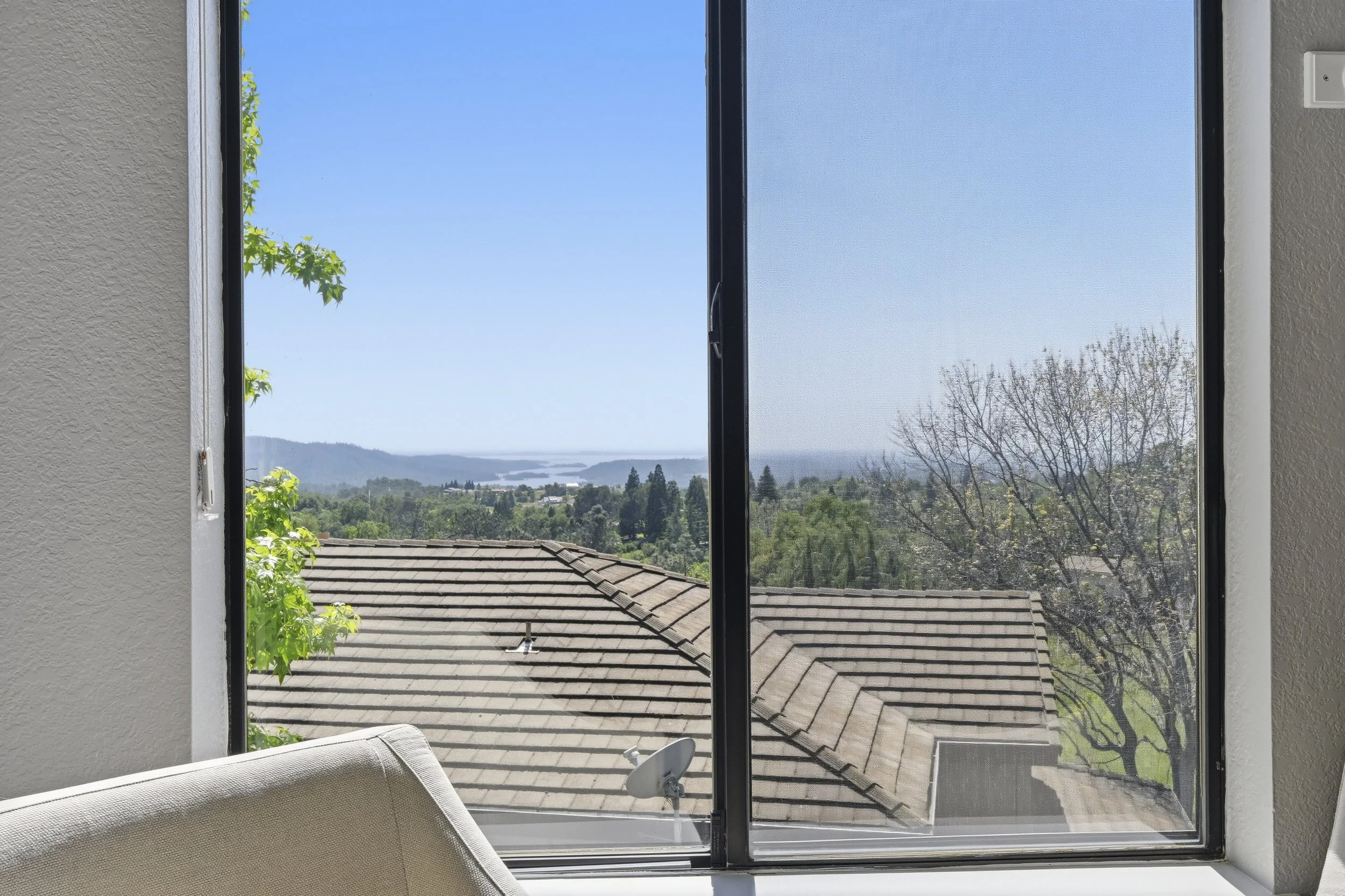 1610 Foxridge Cir 75.jpg