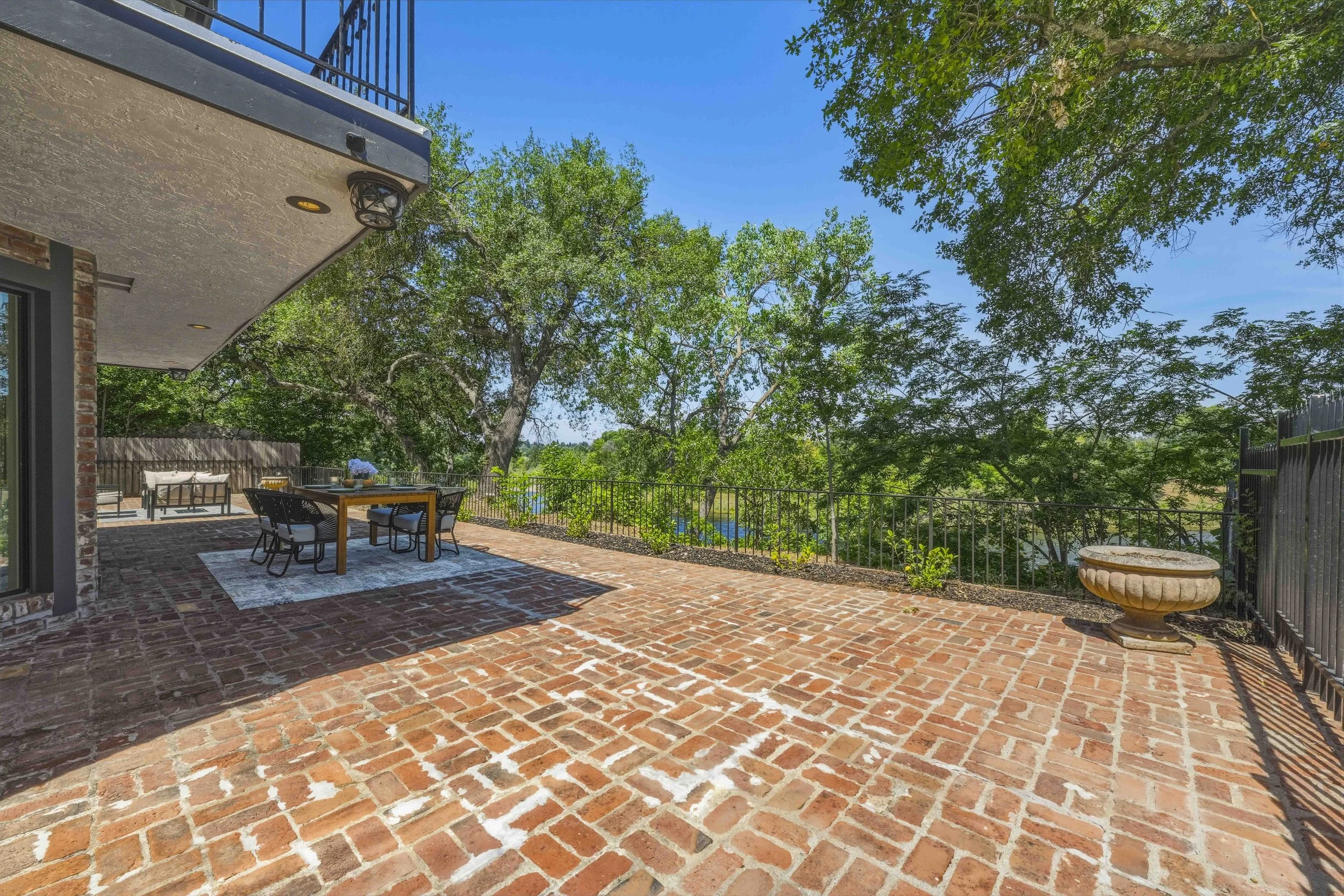 9815 Mira Del Rio Dr 34.jpg