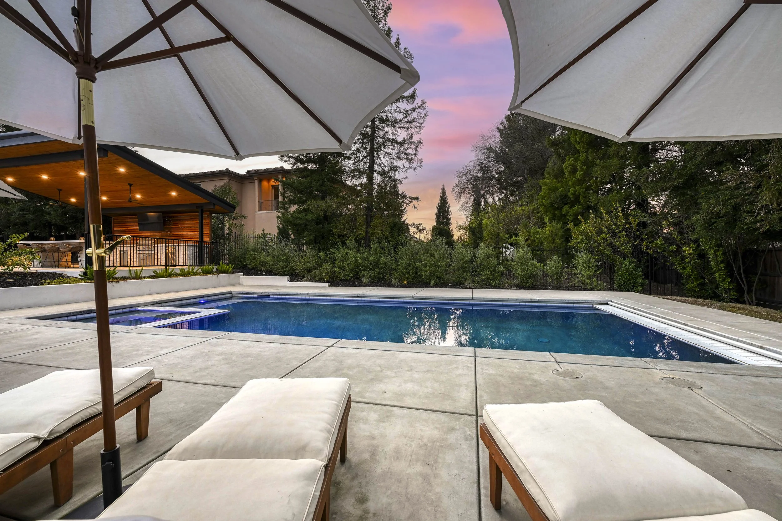 9660 Los Lagos Cir North - 18.jpg