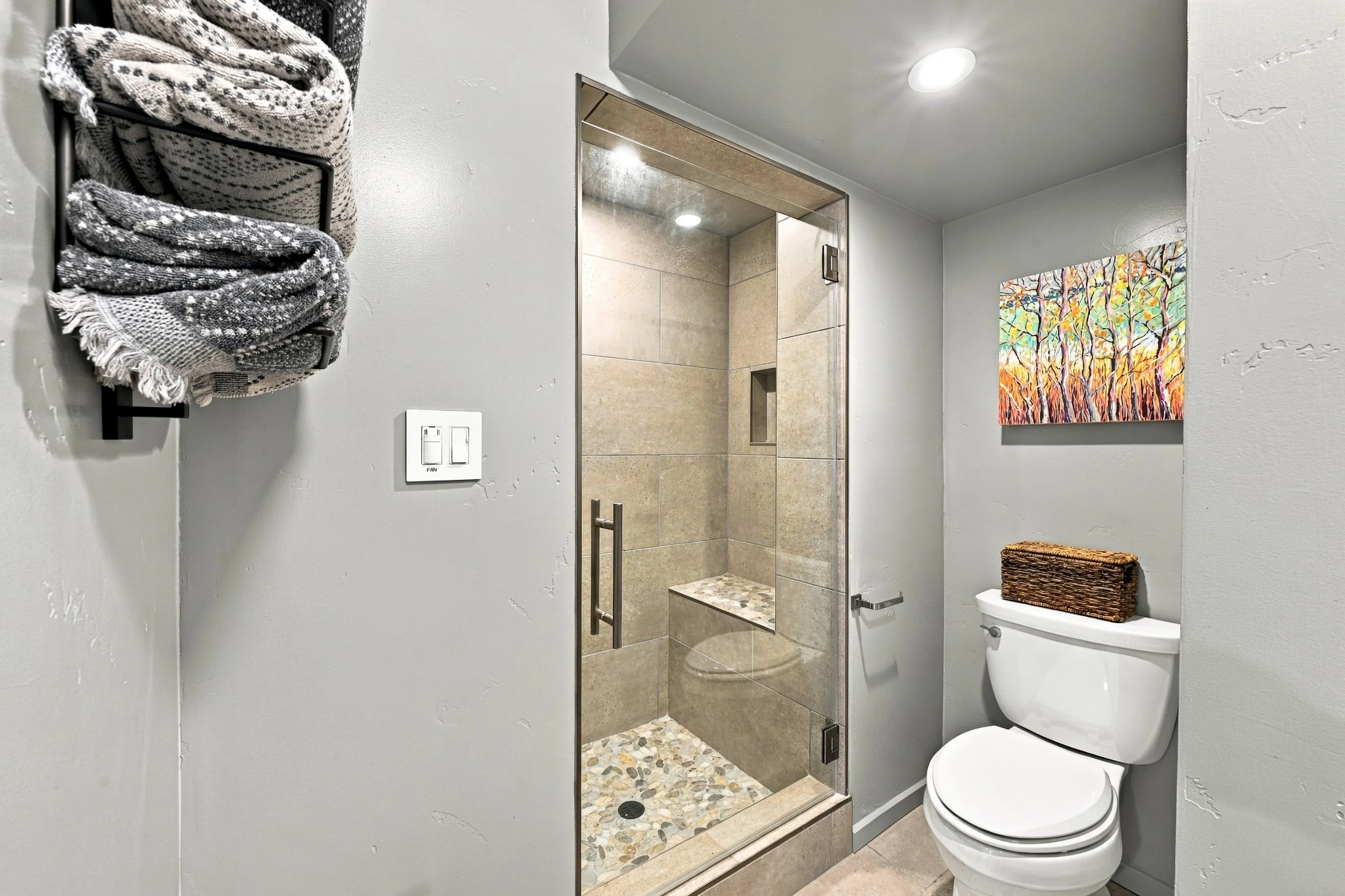 7882 Lakeshore Dr 66.jpg