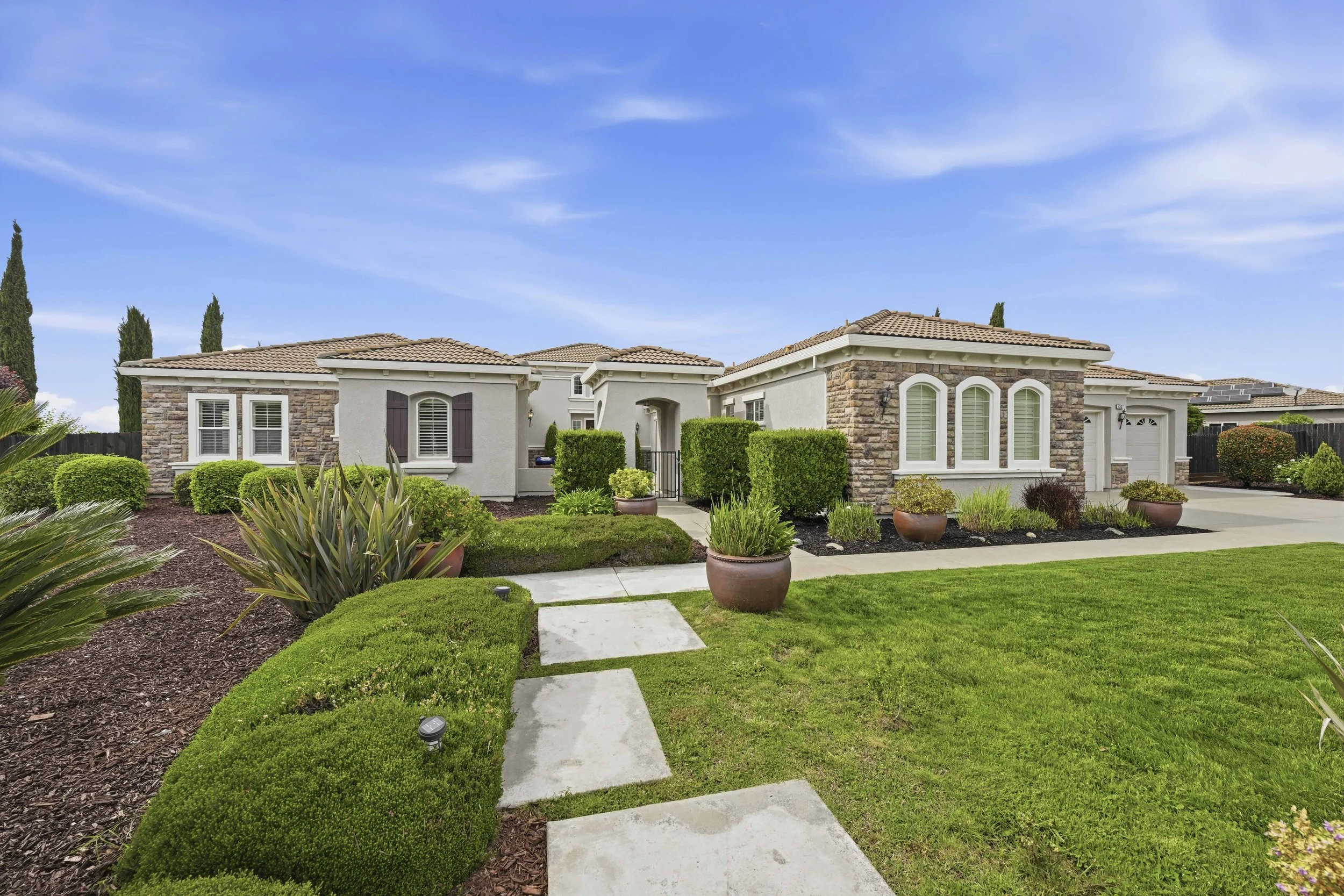 8357 Bridgestone Dr 33.jpg