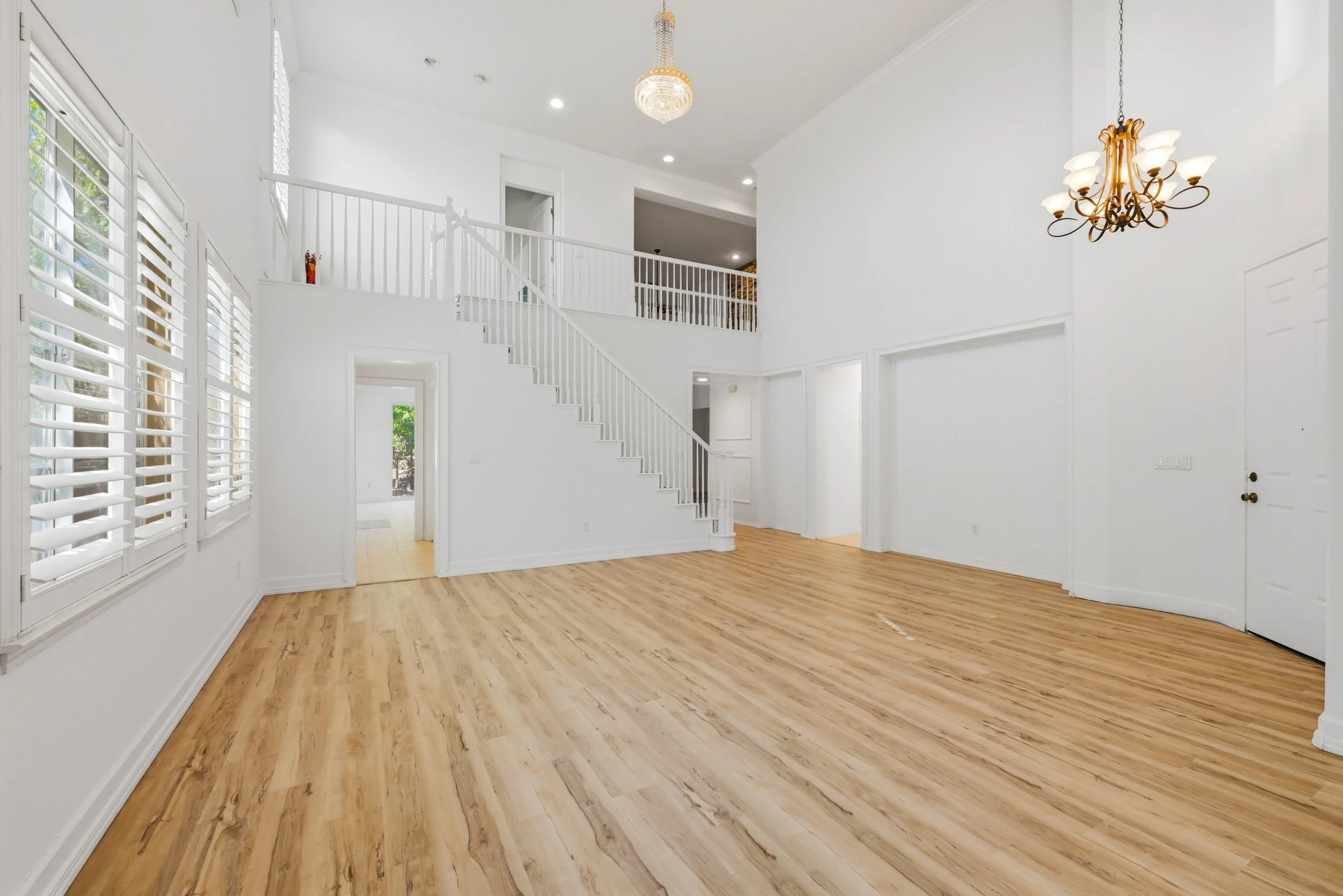 9030 Longford Way 7.jpg