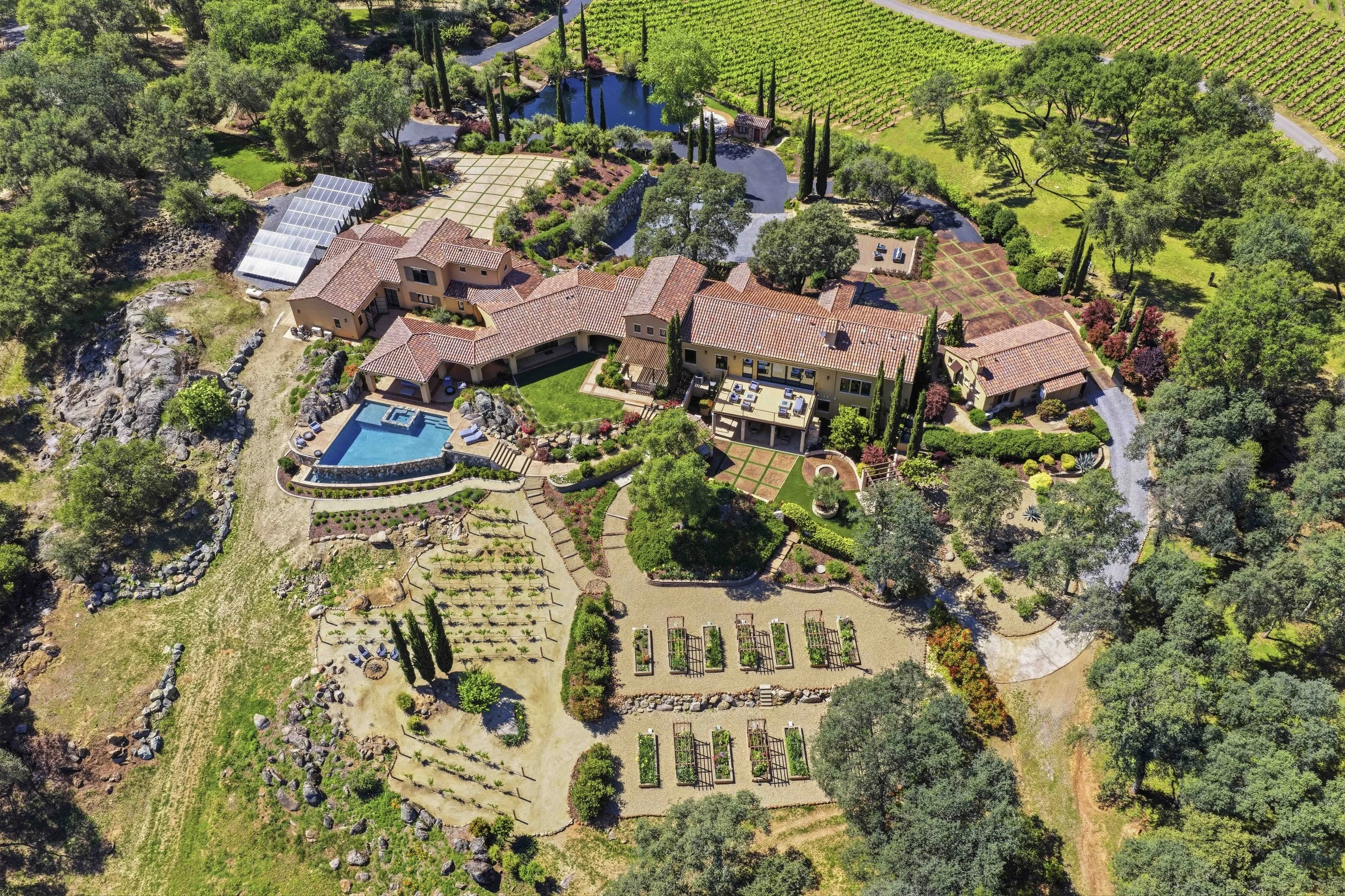 9688 Clos Du Lac Cir 34.jpg