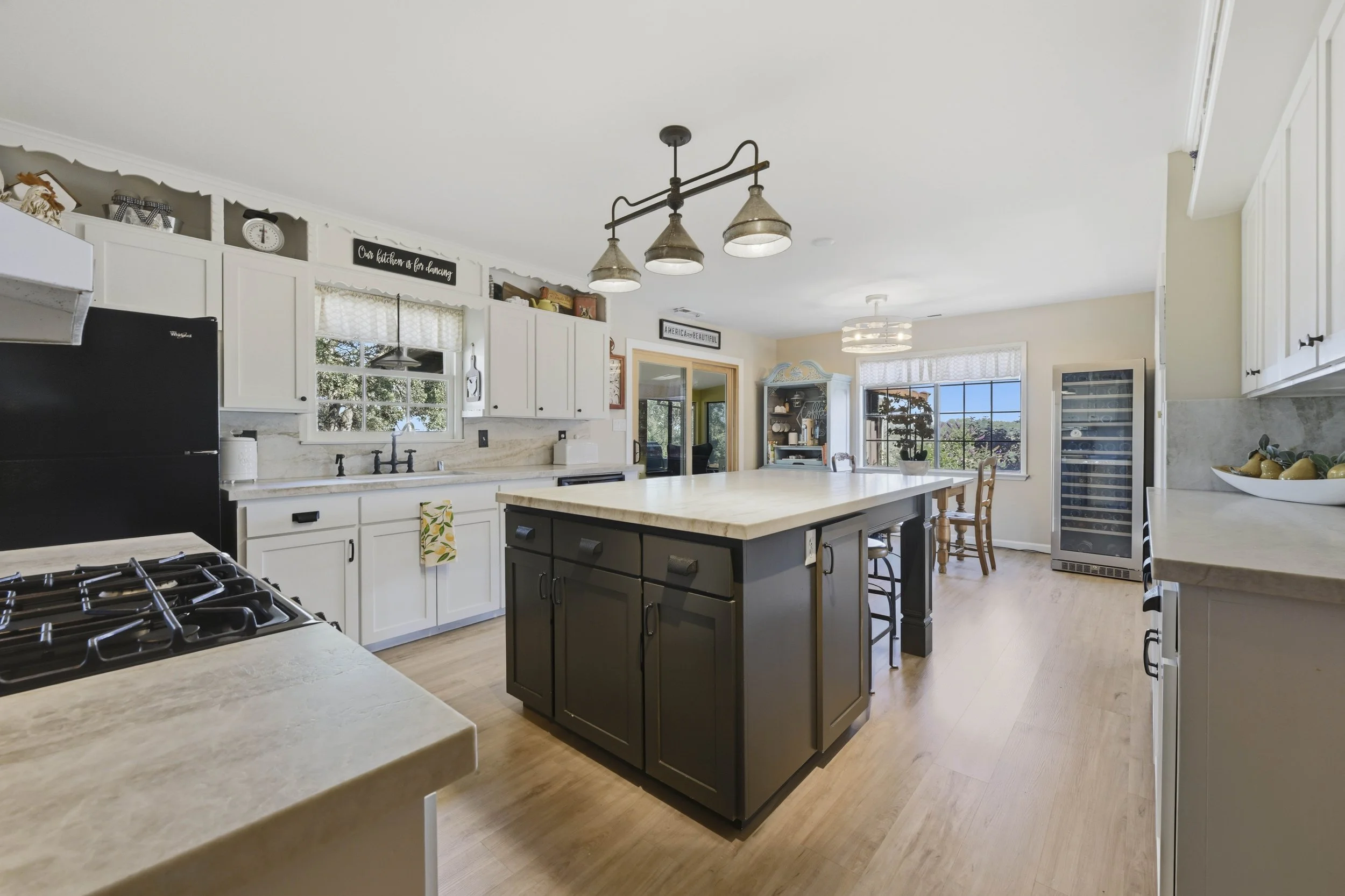 26000 Venado Dr - Guest House  - 17.jpg