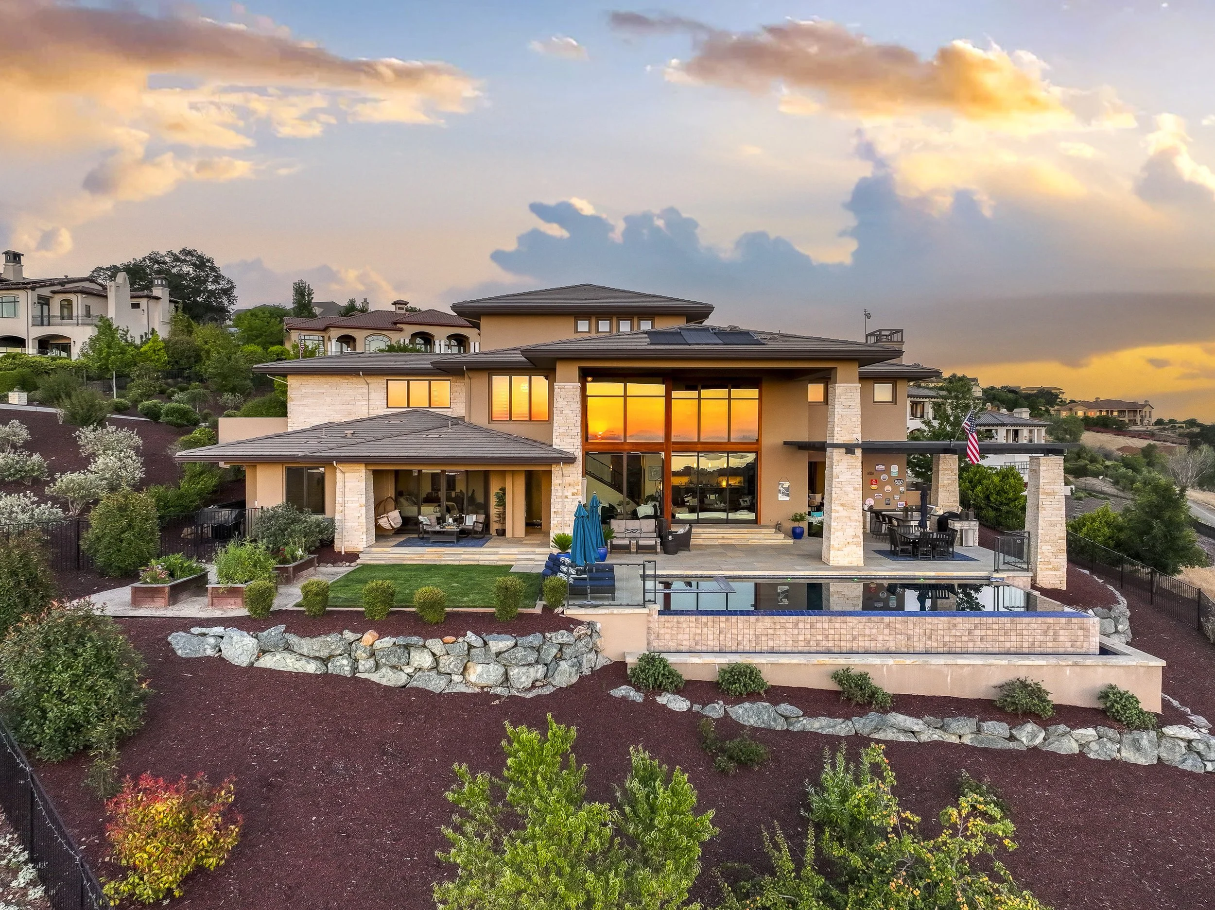 4374 Berkwood Ct 39.jpg