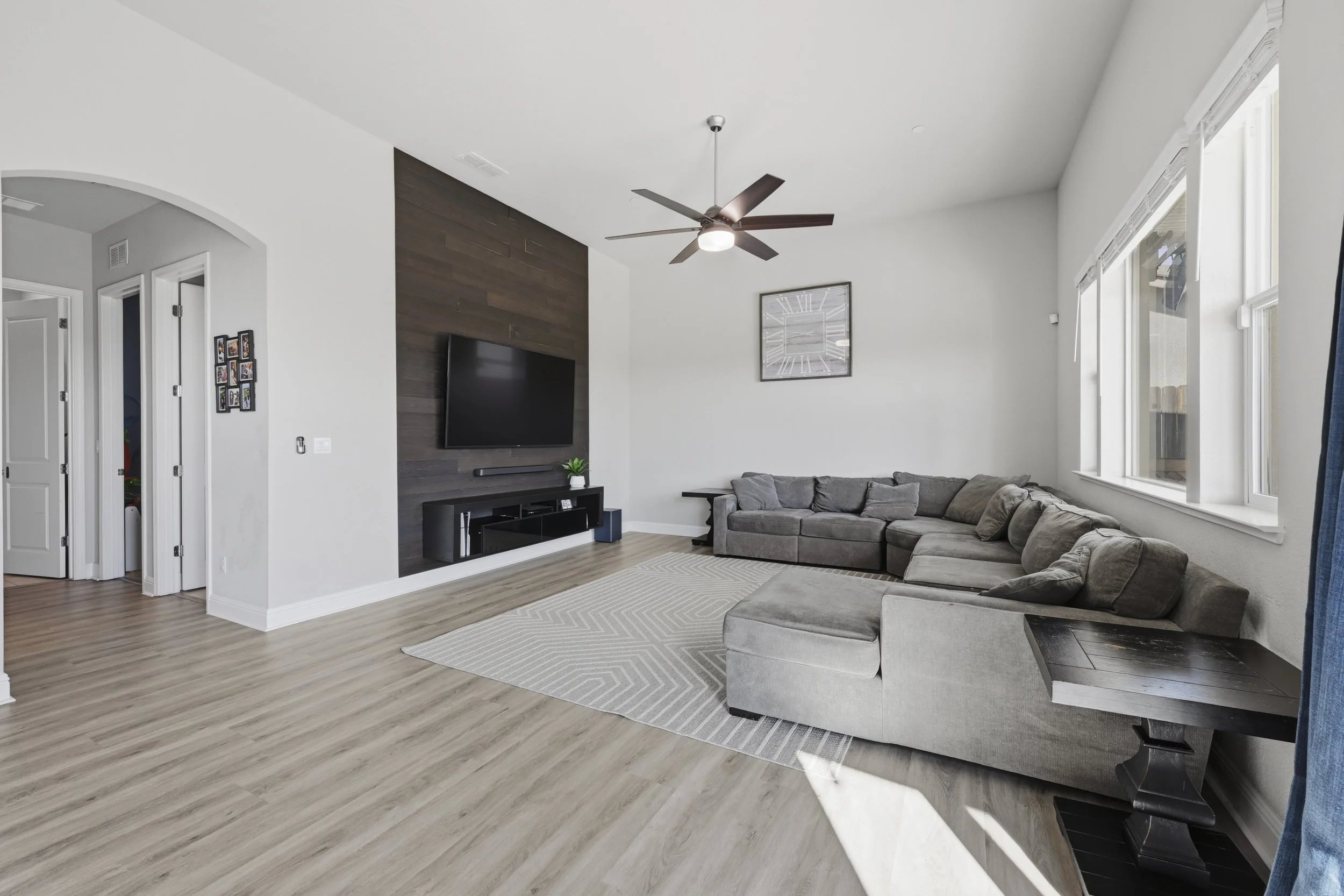 2012 Van Ruiten Dr _20.jpg