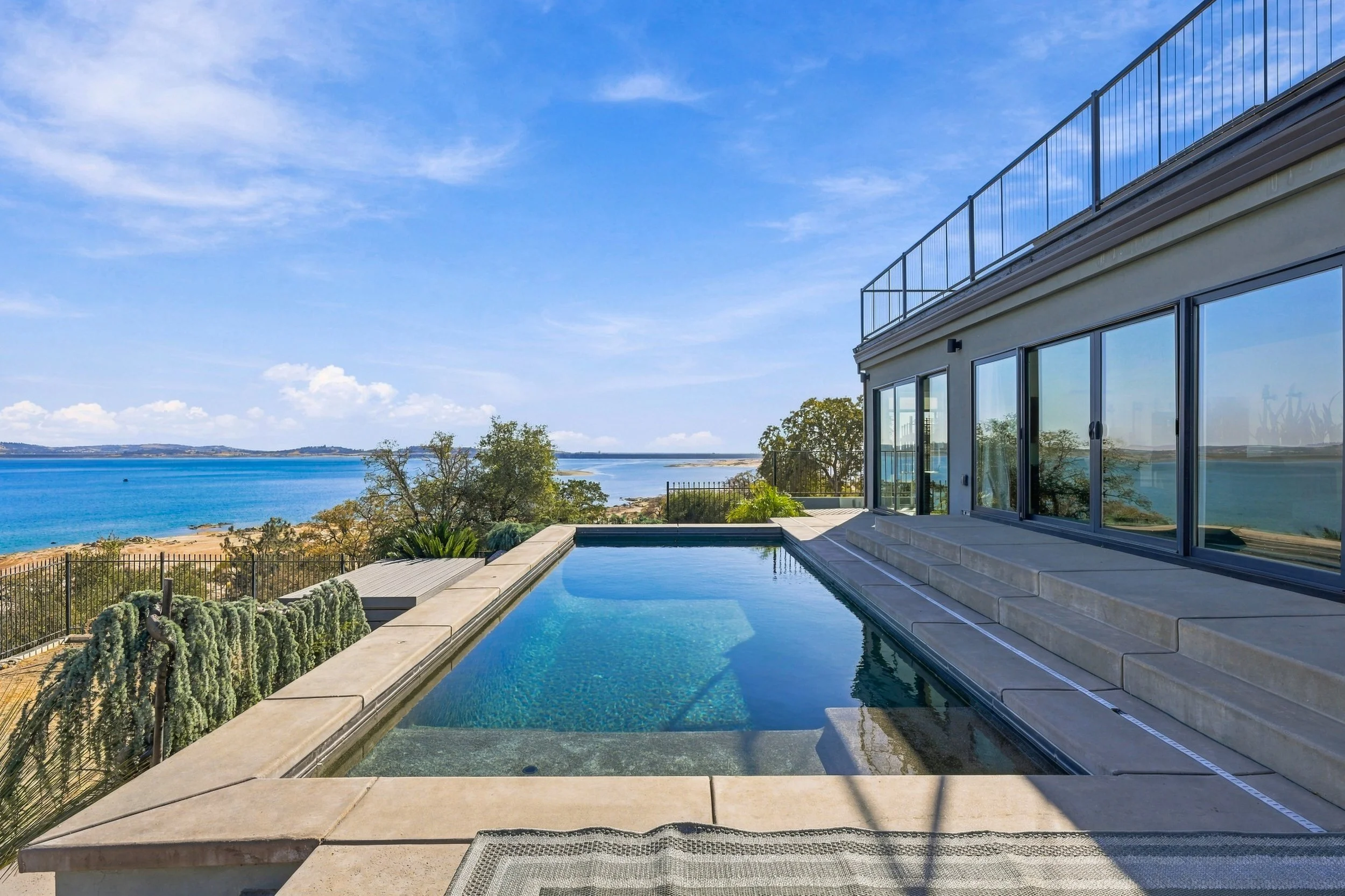 7882 Lakeshore Dr 88.jpg