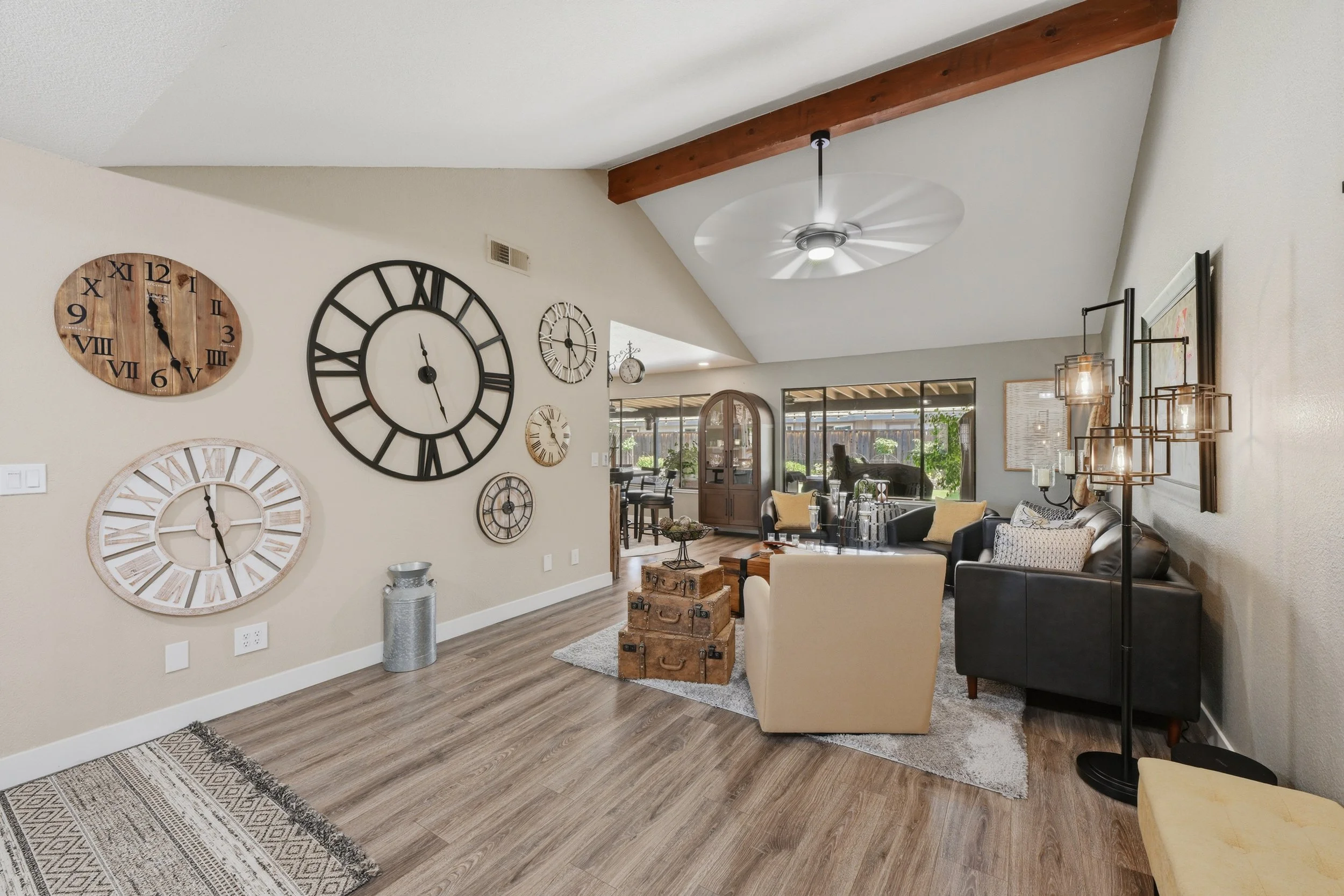 3737 Sweetwater Dr 40.jpg