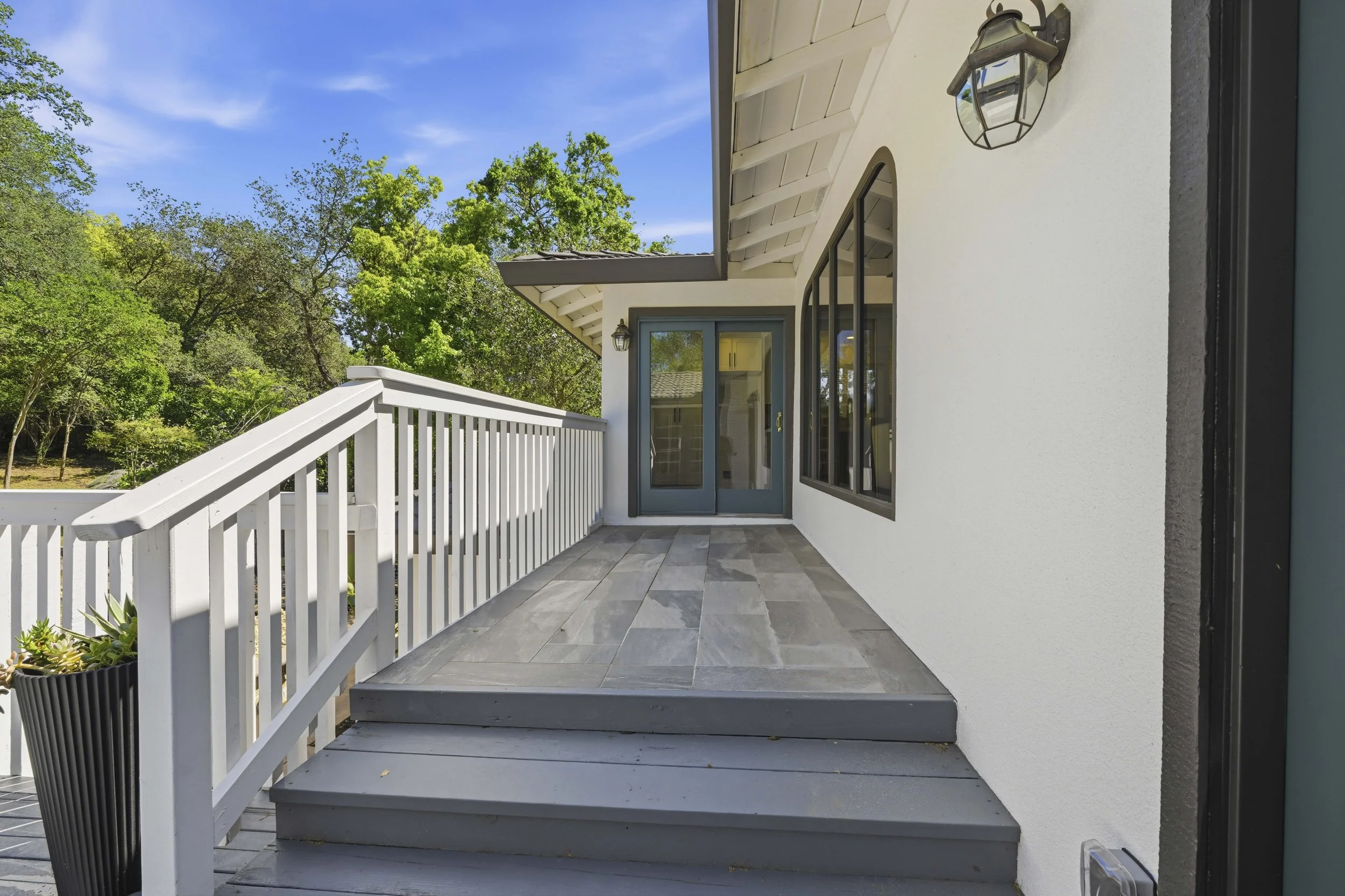 8177 N Lake Cir 22.jpg