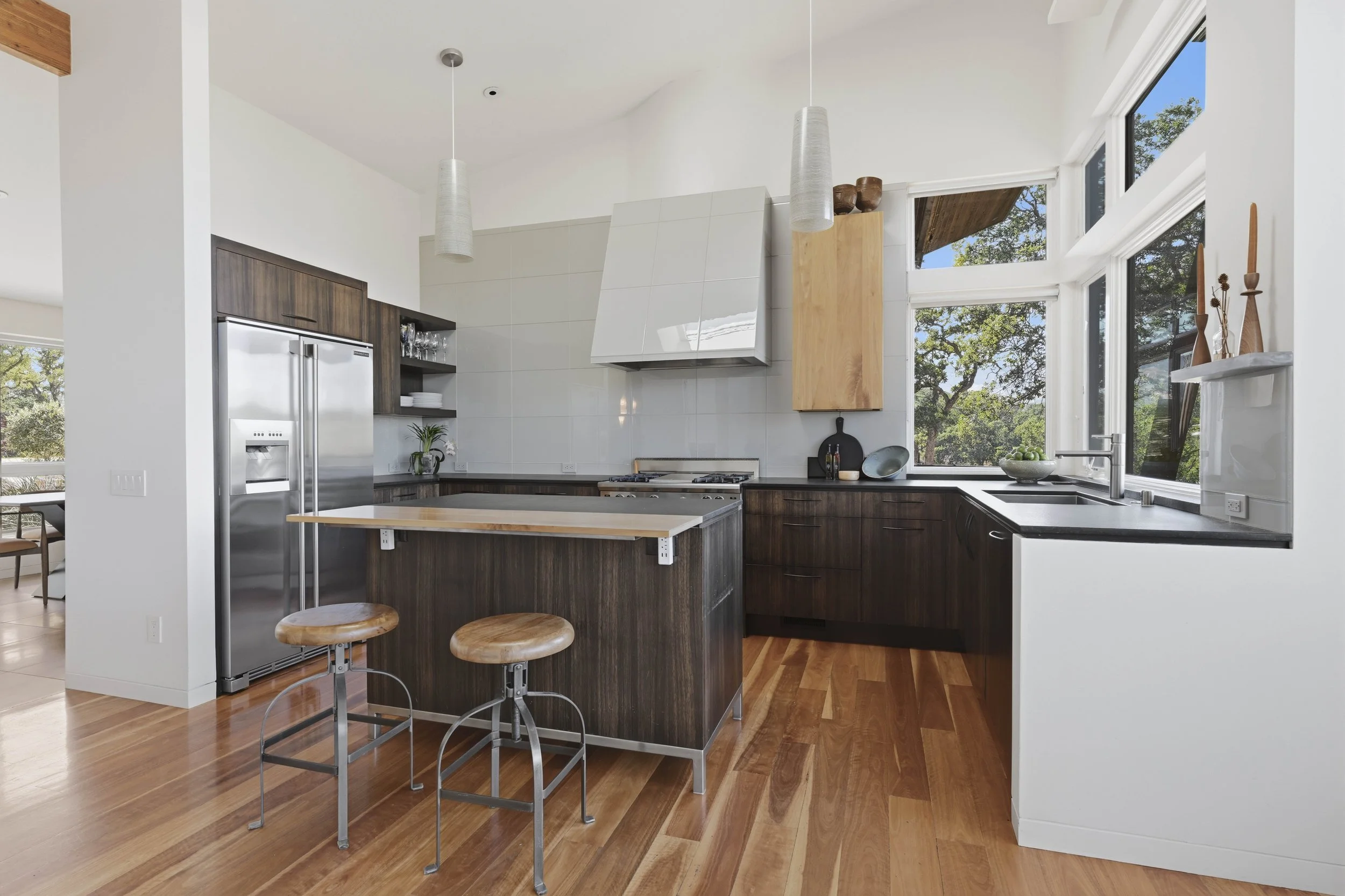 26000 Venado Dr - Main House  - 16.jpg
