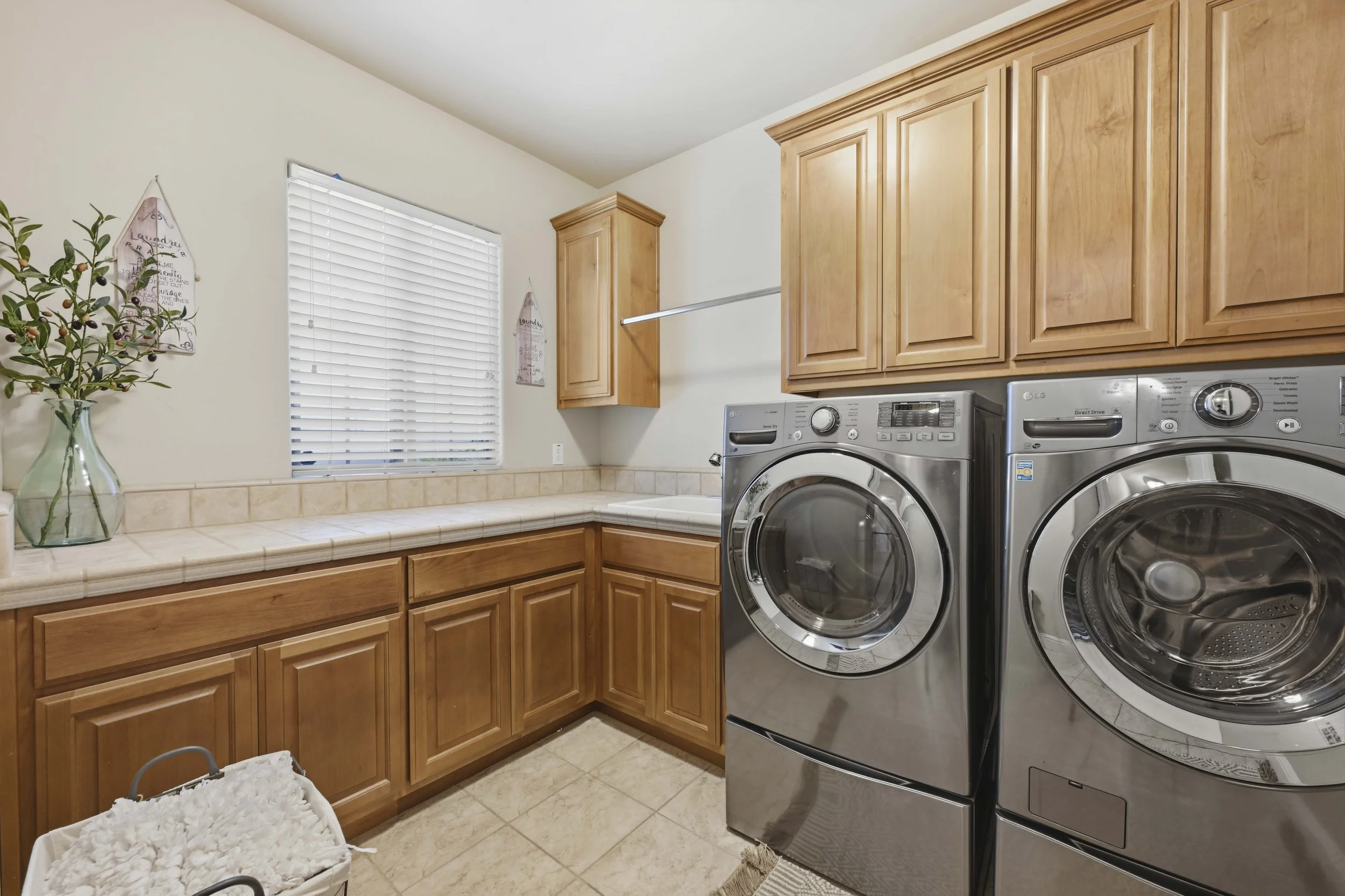 1343 Terracina Dr 42.jpg