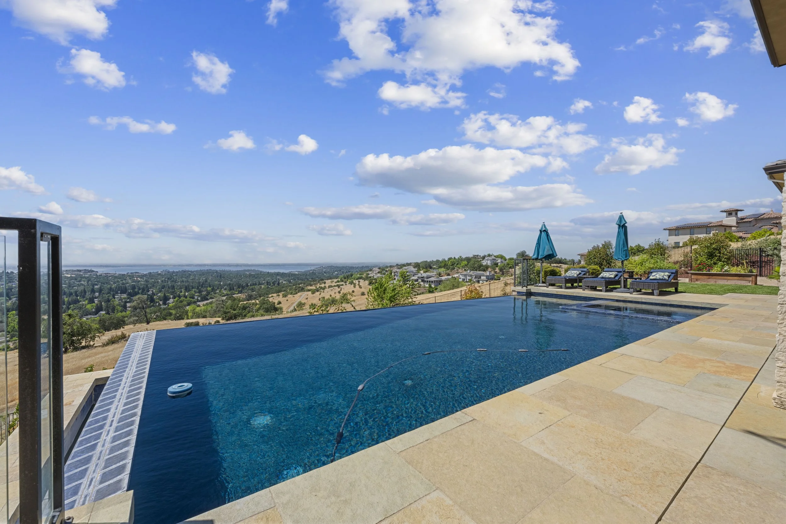 4374 Berkwood Ct 15.jpg