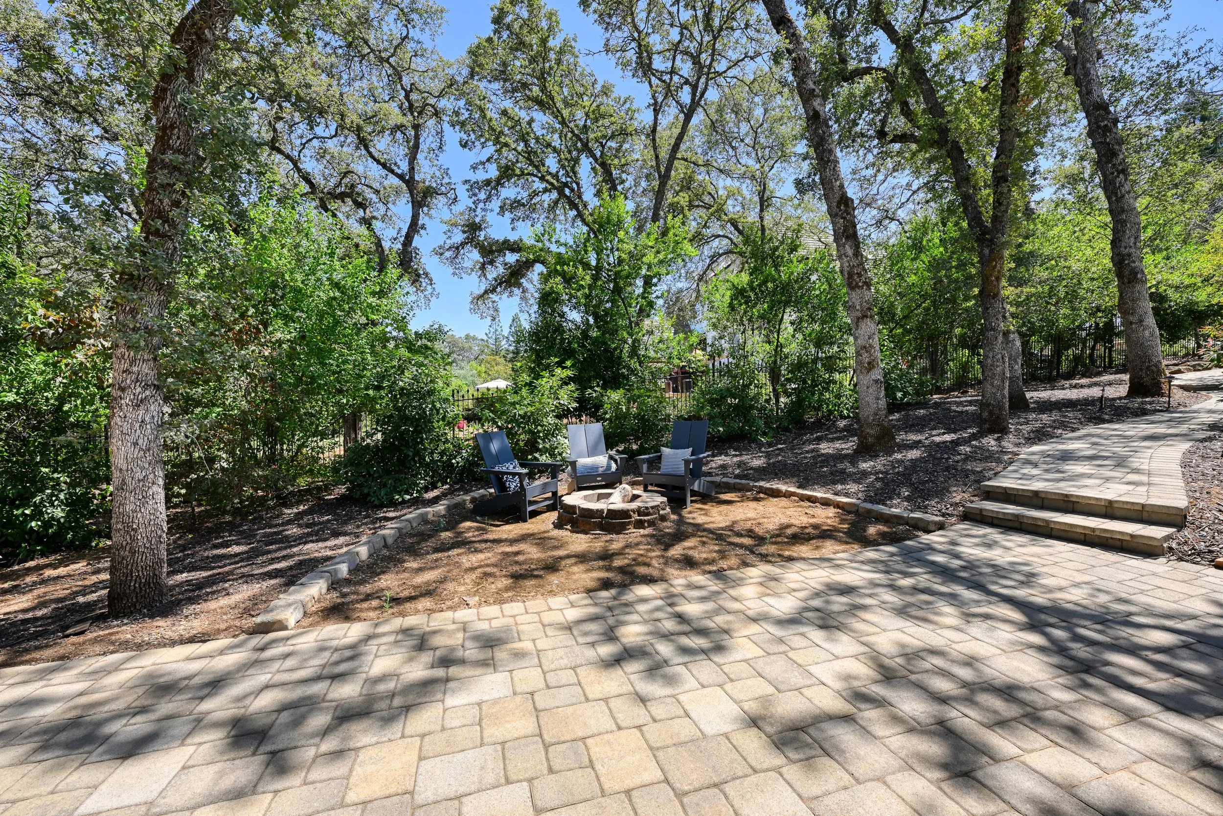 1194 Shetland Way - 113.jpg