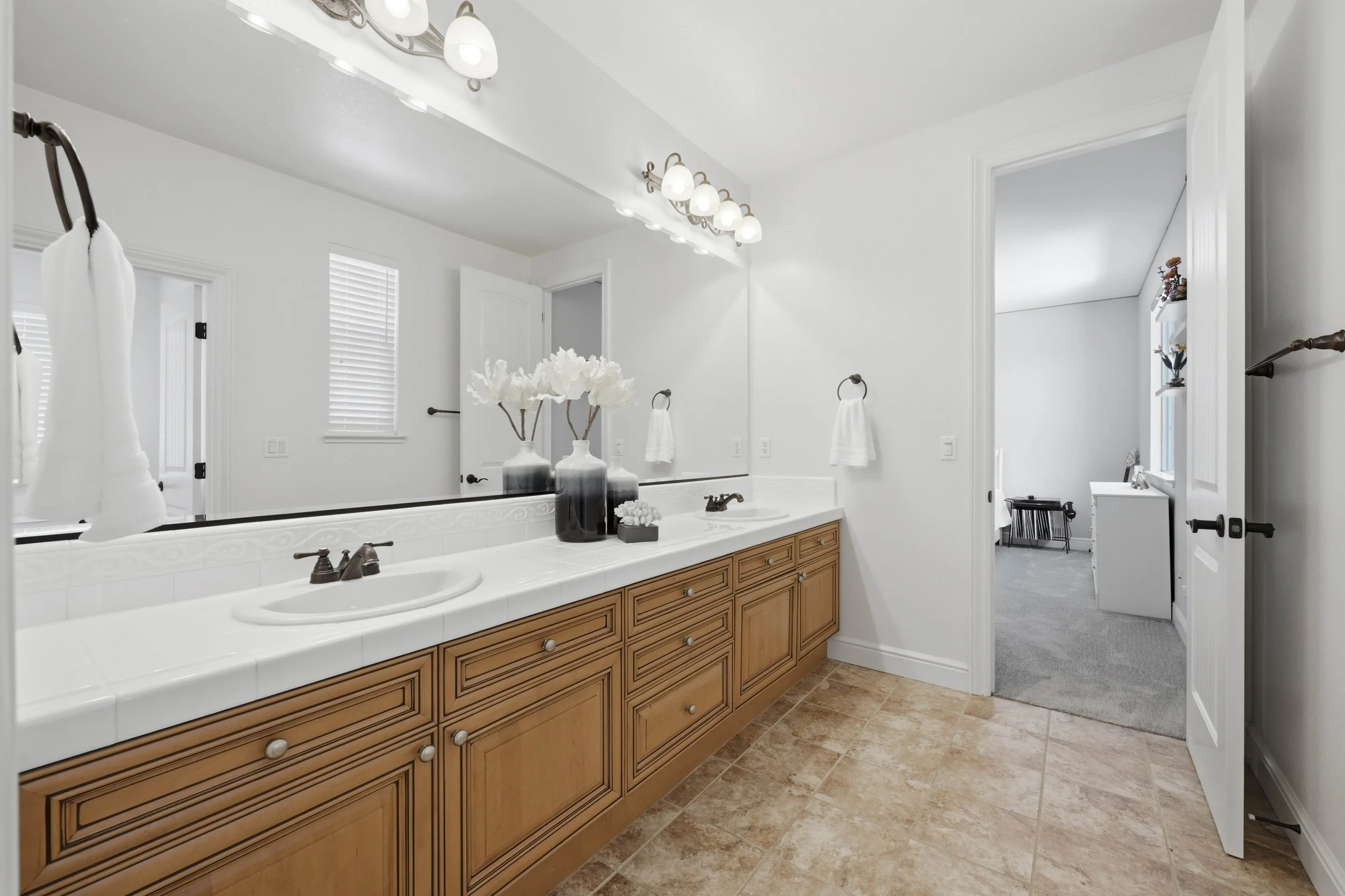9525 Littoral St _49.jpg